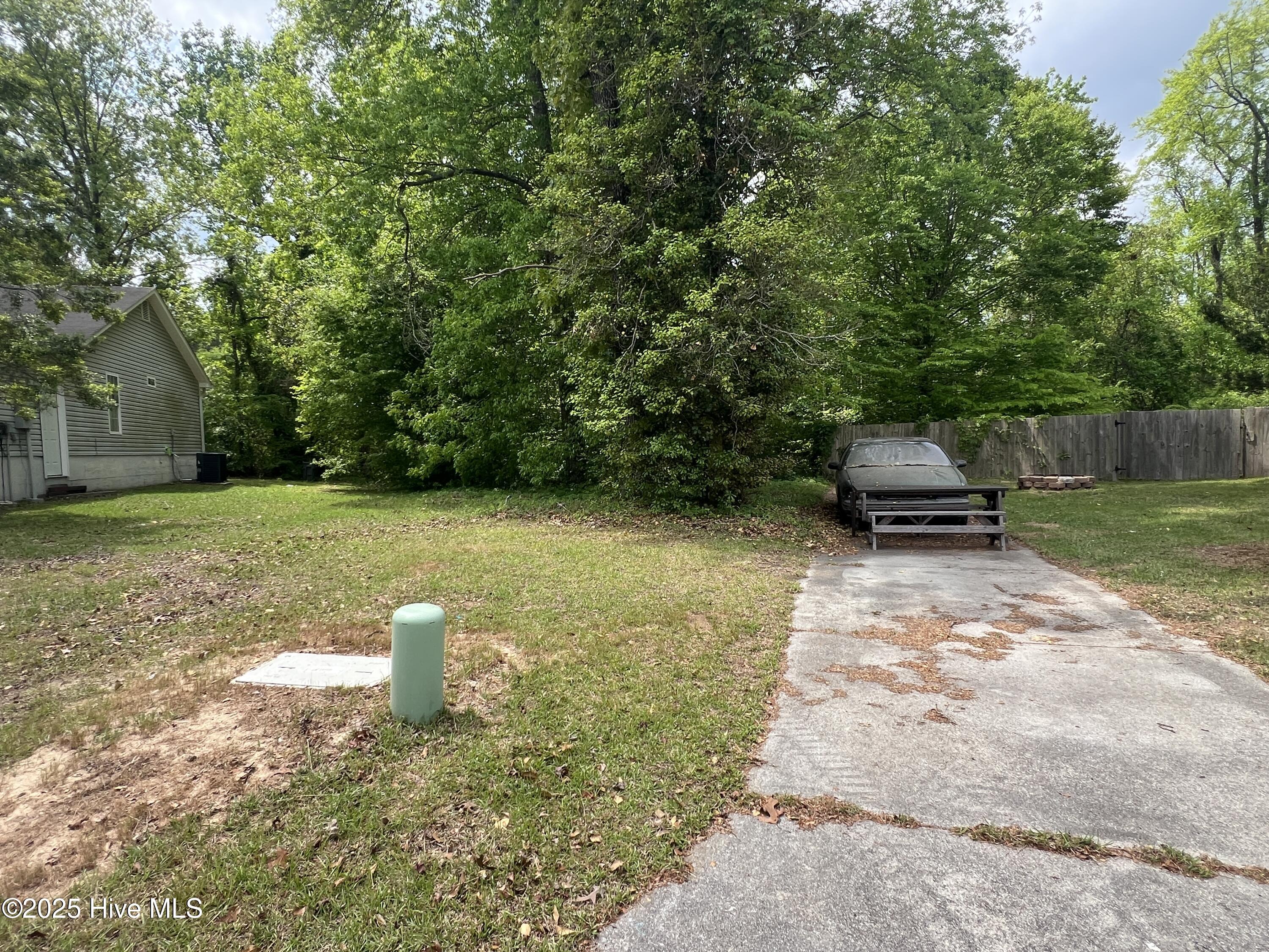 214 Hayden Place Property Photo