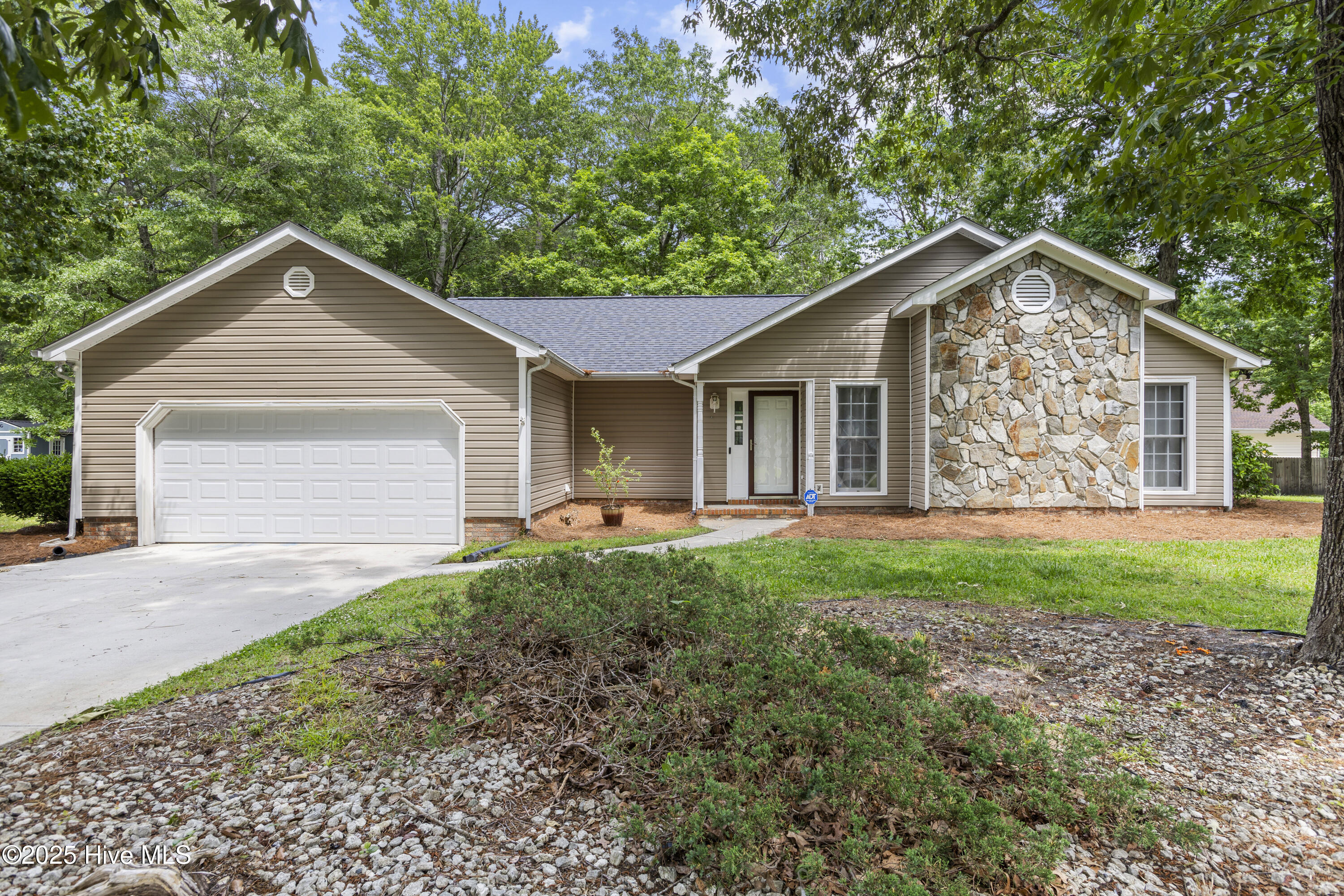 439 Candlewood Drive Property Photo