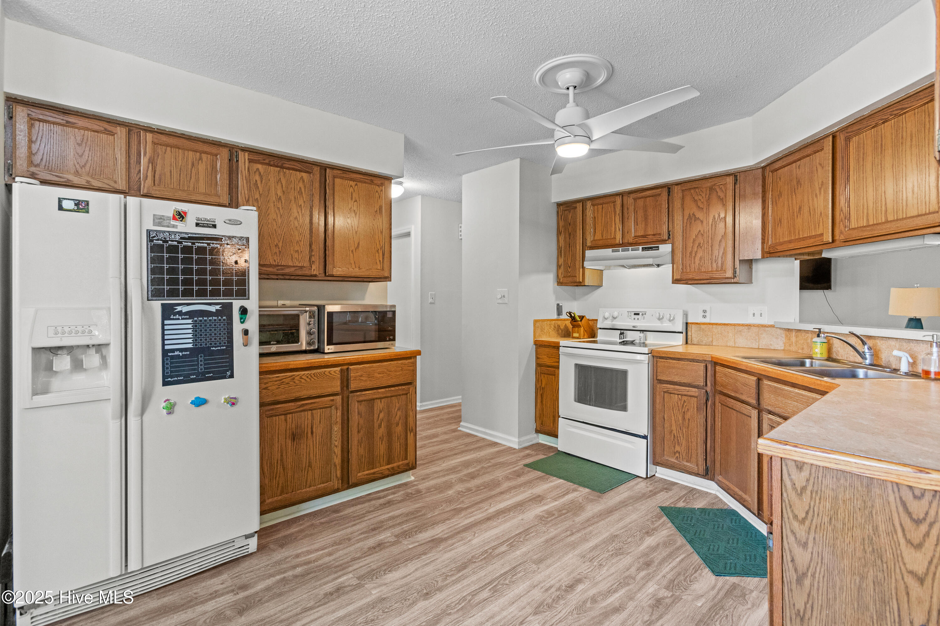 439 Candlewood Drive Property Photo 12