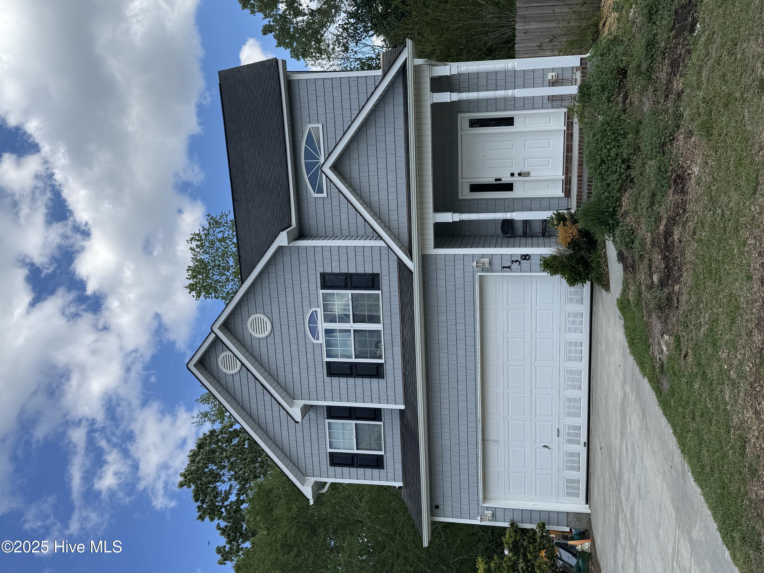 138 Briar Hollow Drive Property Photo