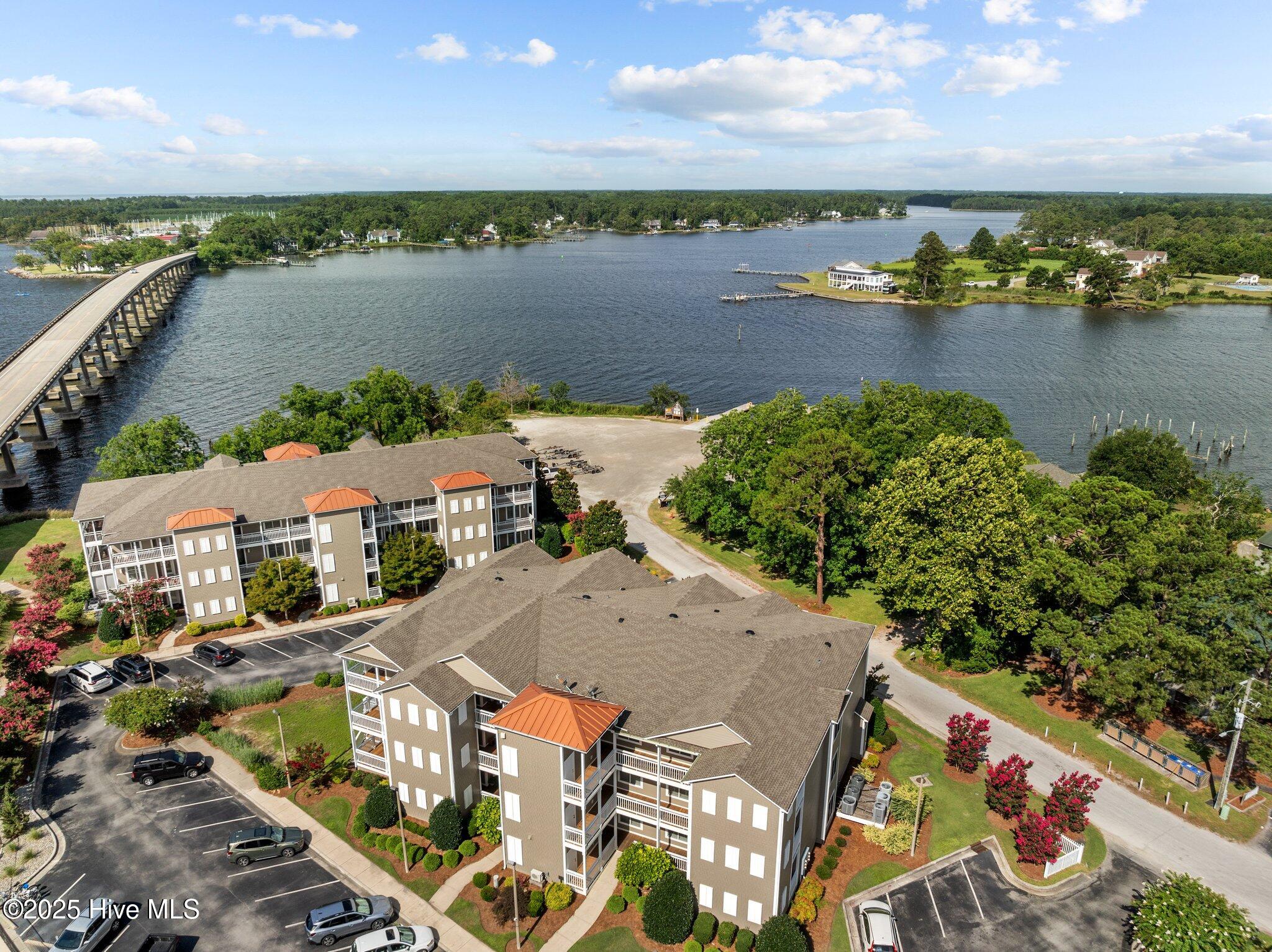 300 Midyette Street # B5 Property Photo
