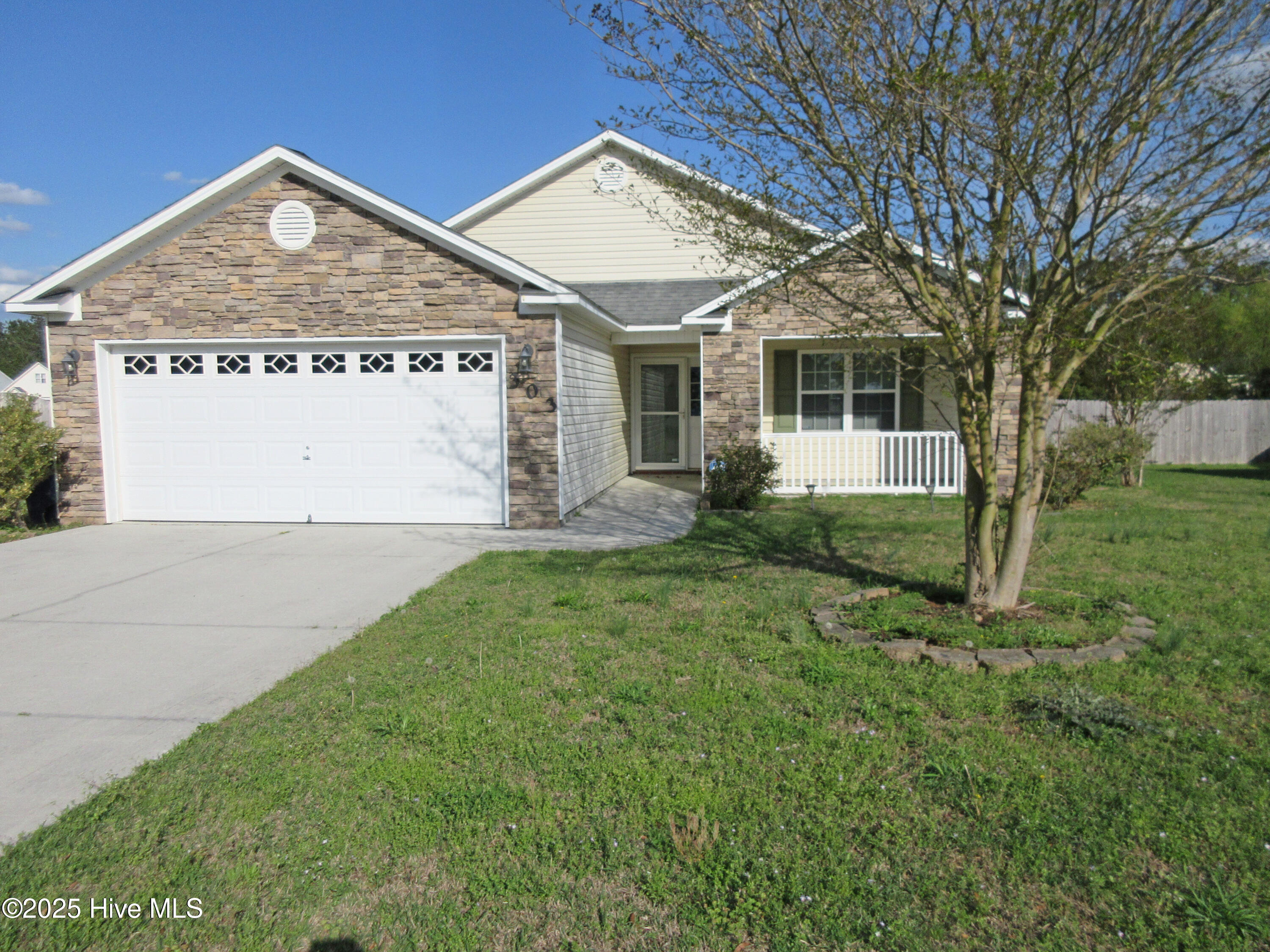 303 Walkens Woods Lane Property Photo