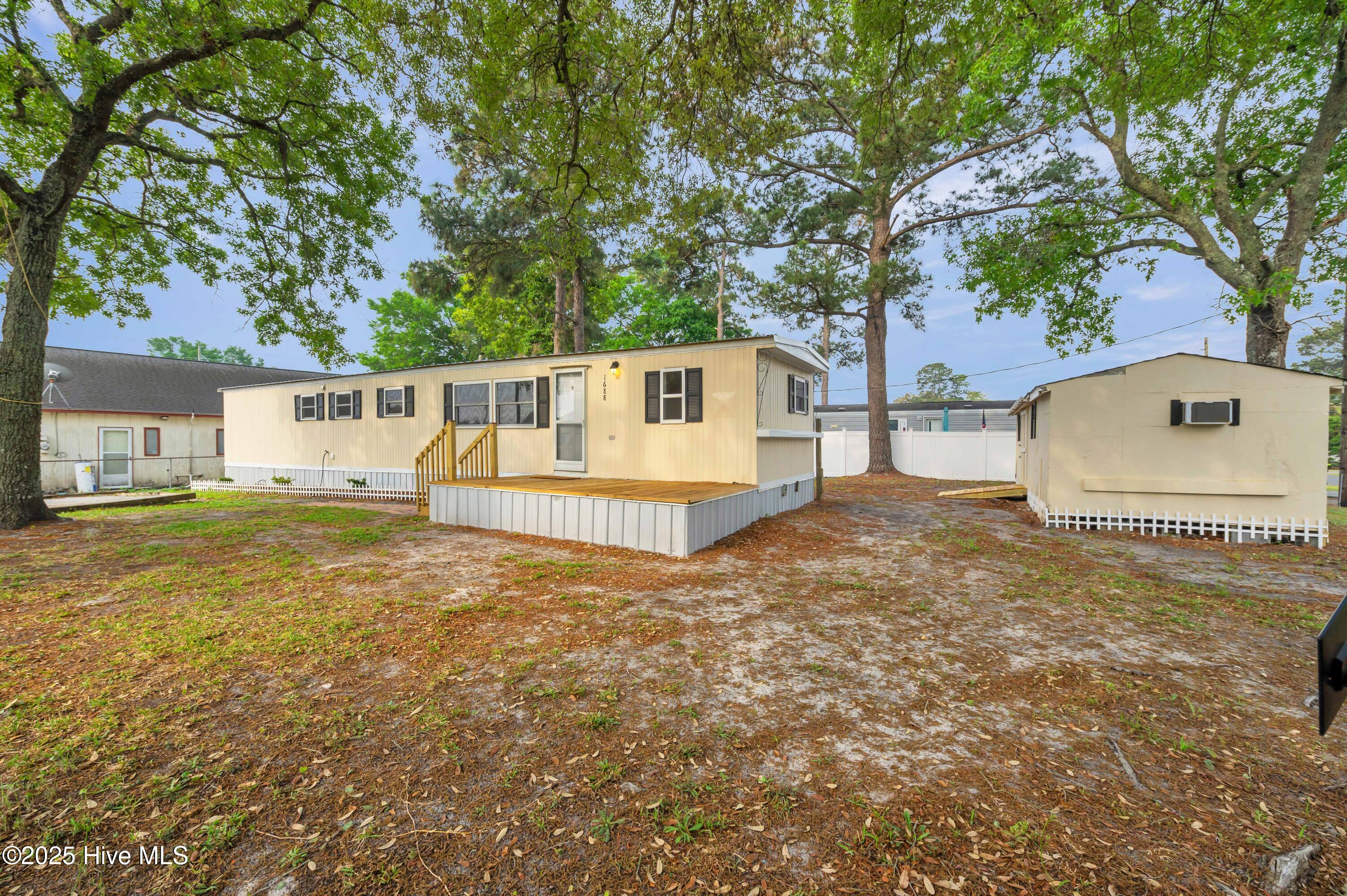 1688 Coastal Pine Drive Property Photo 1