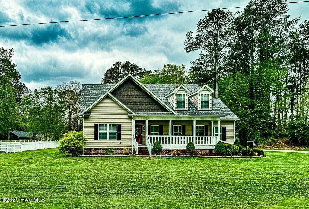 104 Greenwood Drive Property Photo 1