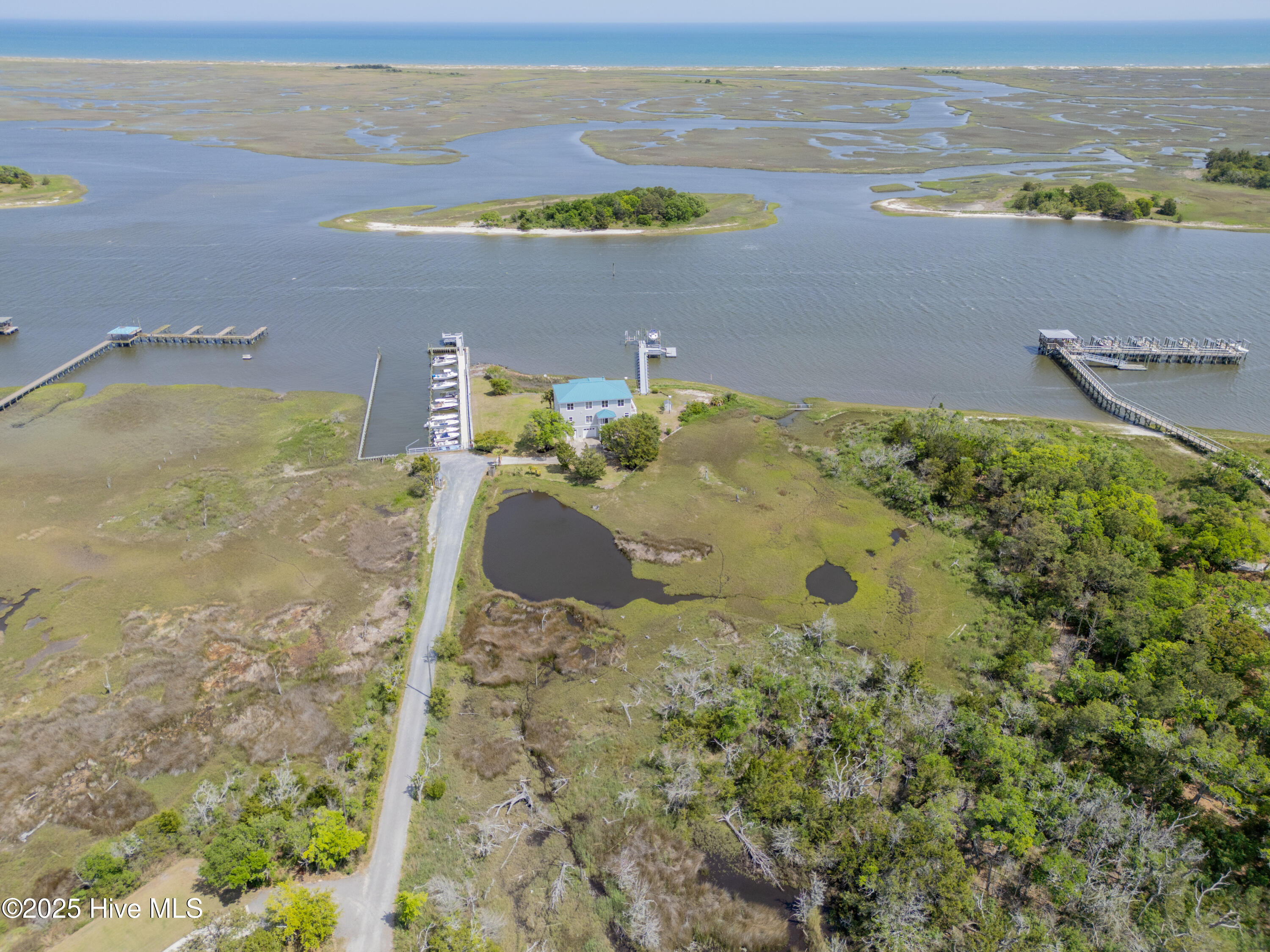 5624 Captains Lane Property Photo 11