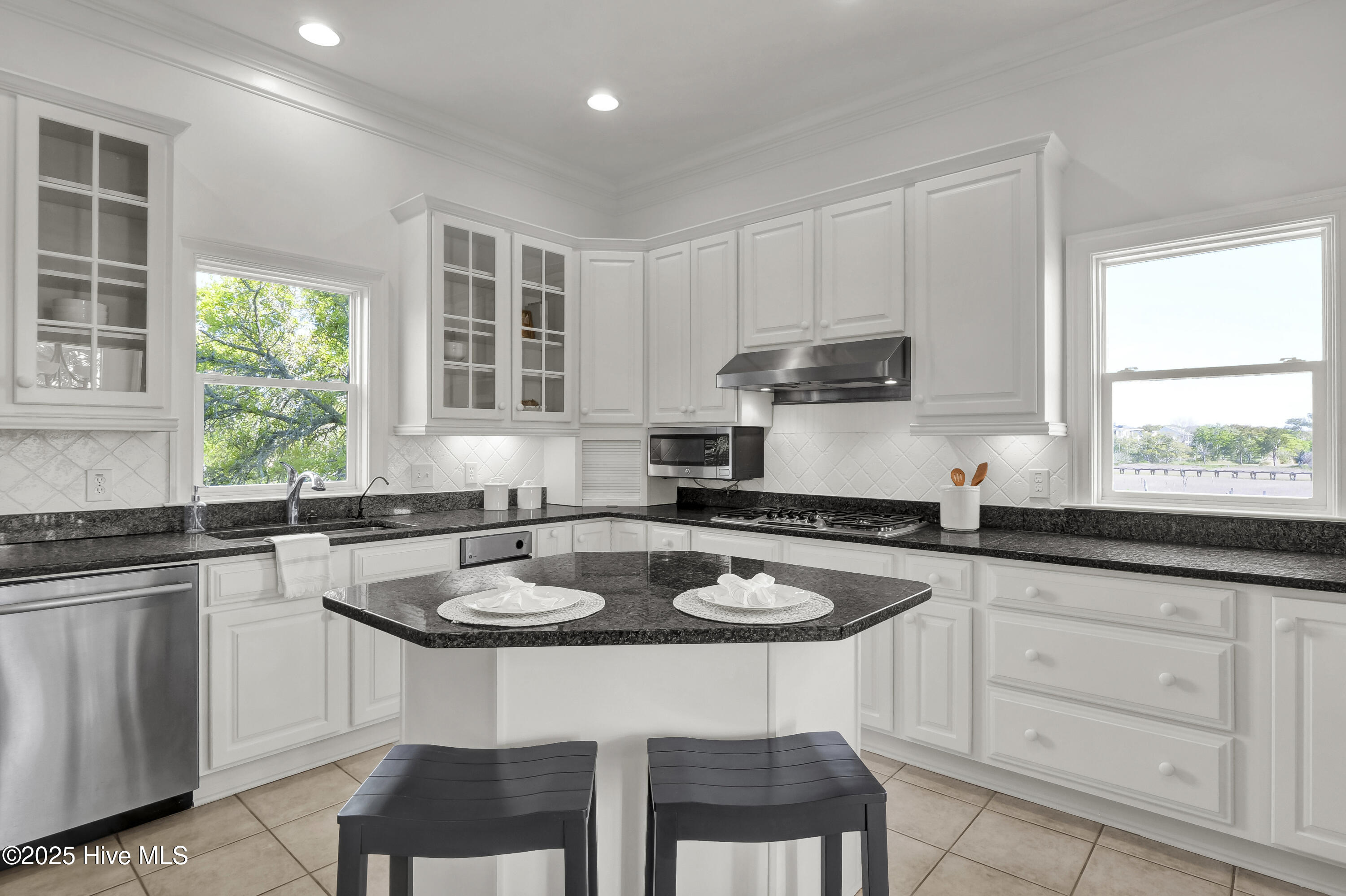 5624 Captains Lane Property Photo 23