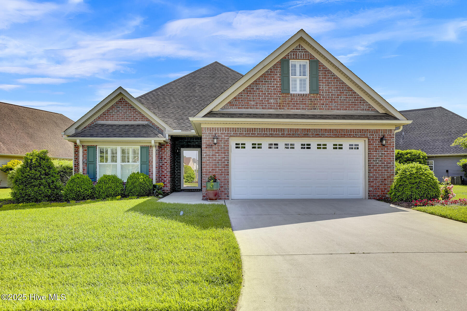 218 Silver Creek Loop Property Photo