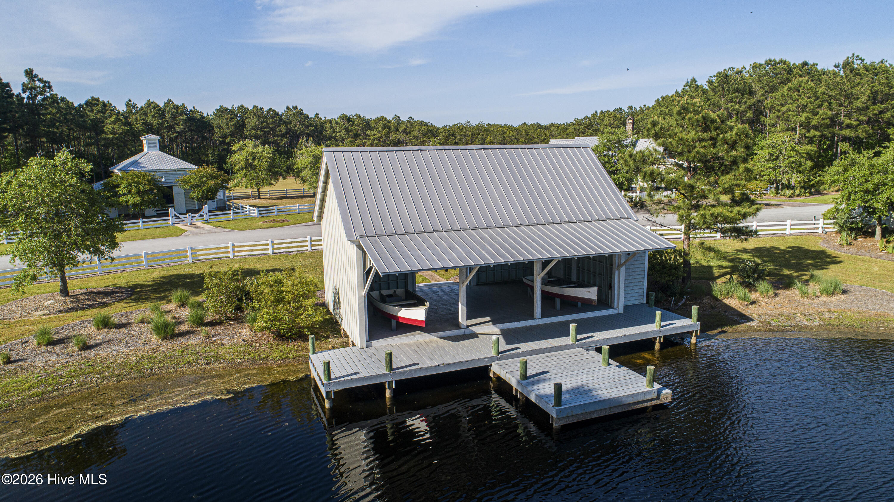 87 114 Broadview Point Property Photo 43