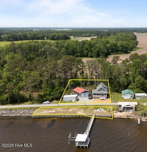 215 River Road Property Photo