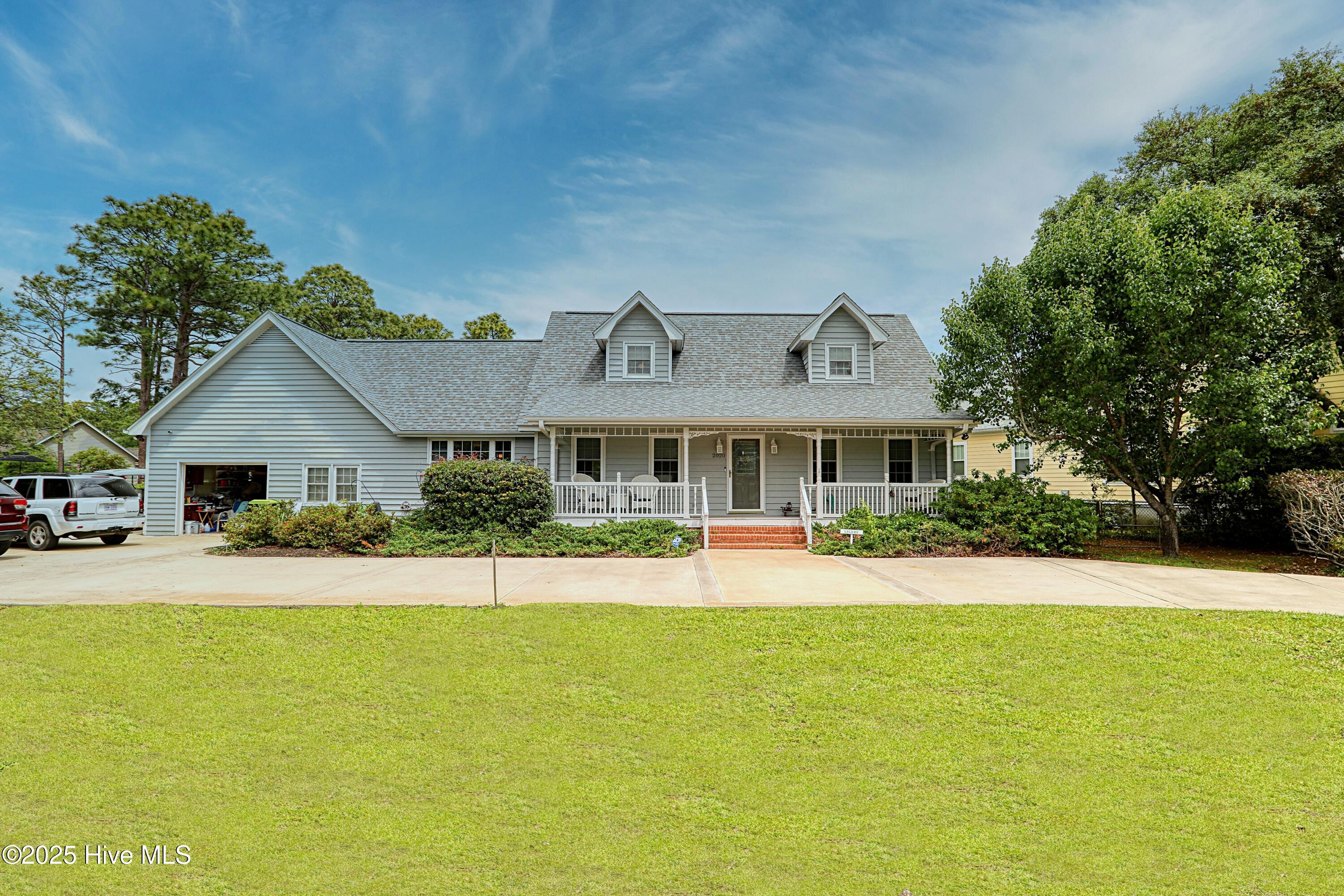 2020 Robert Ruark Drive Property Photo 3