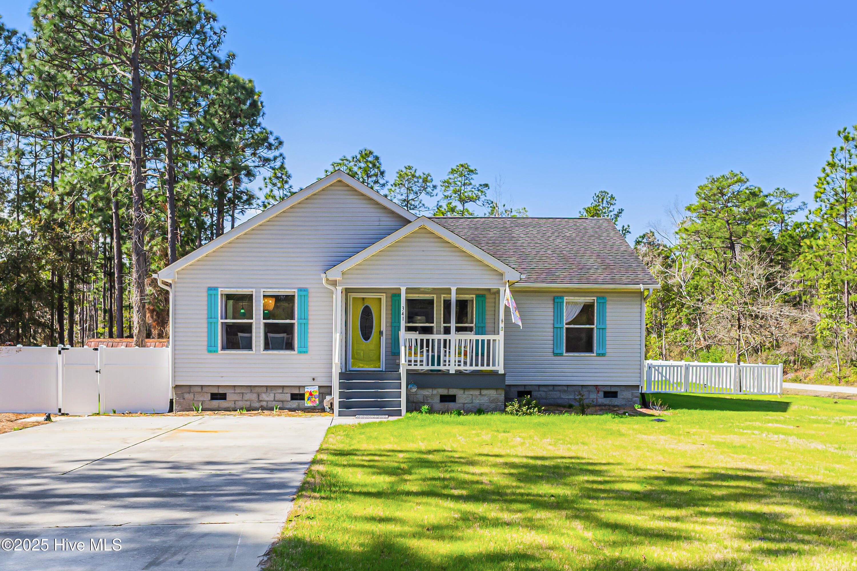341 Hickory Road Property Photo