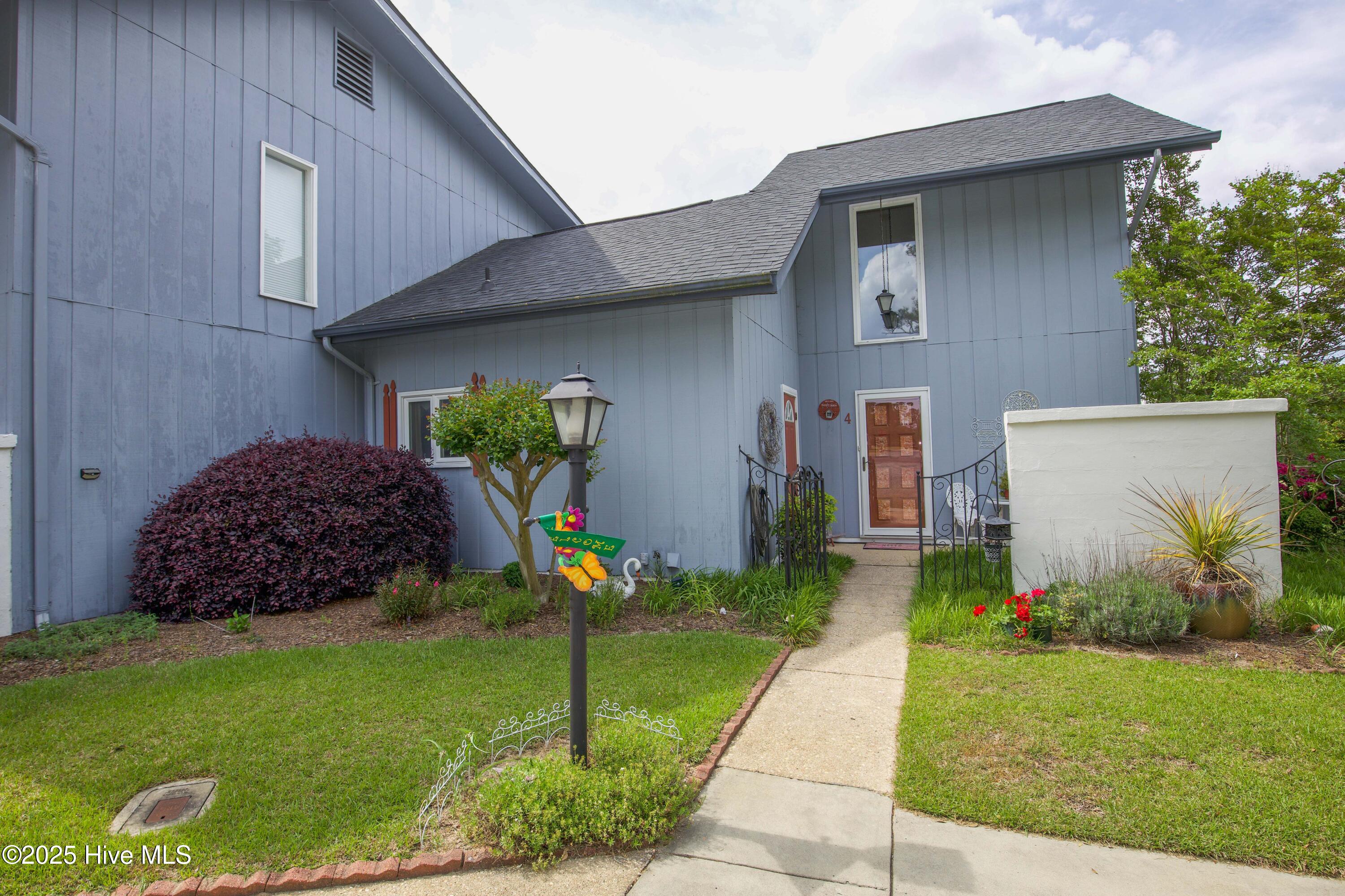 4 Foxhill Circle Property Photo