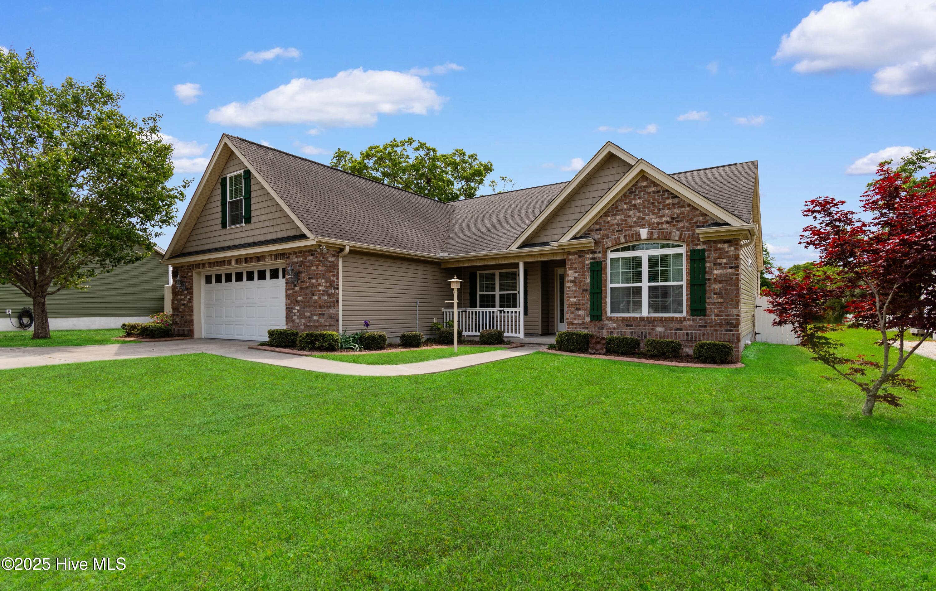 1674 Beach Drive Property Photo