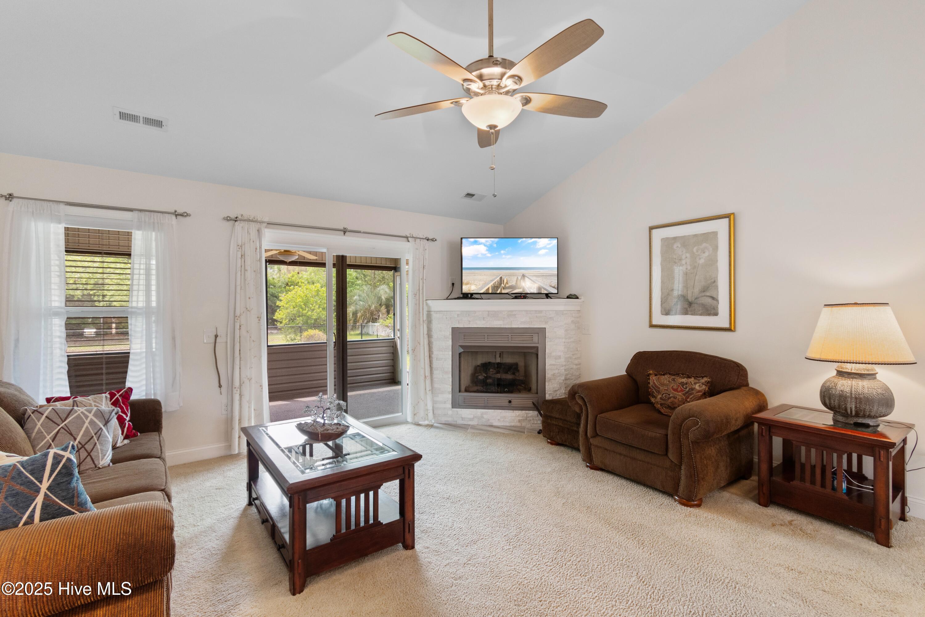 1674 Beach Drive Property Photo 7