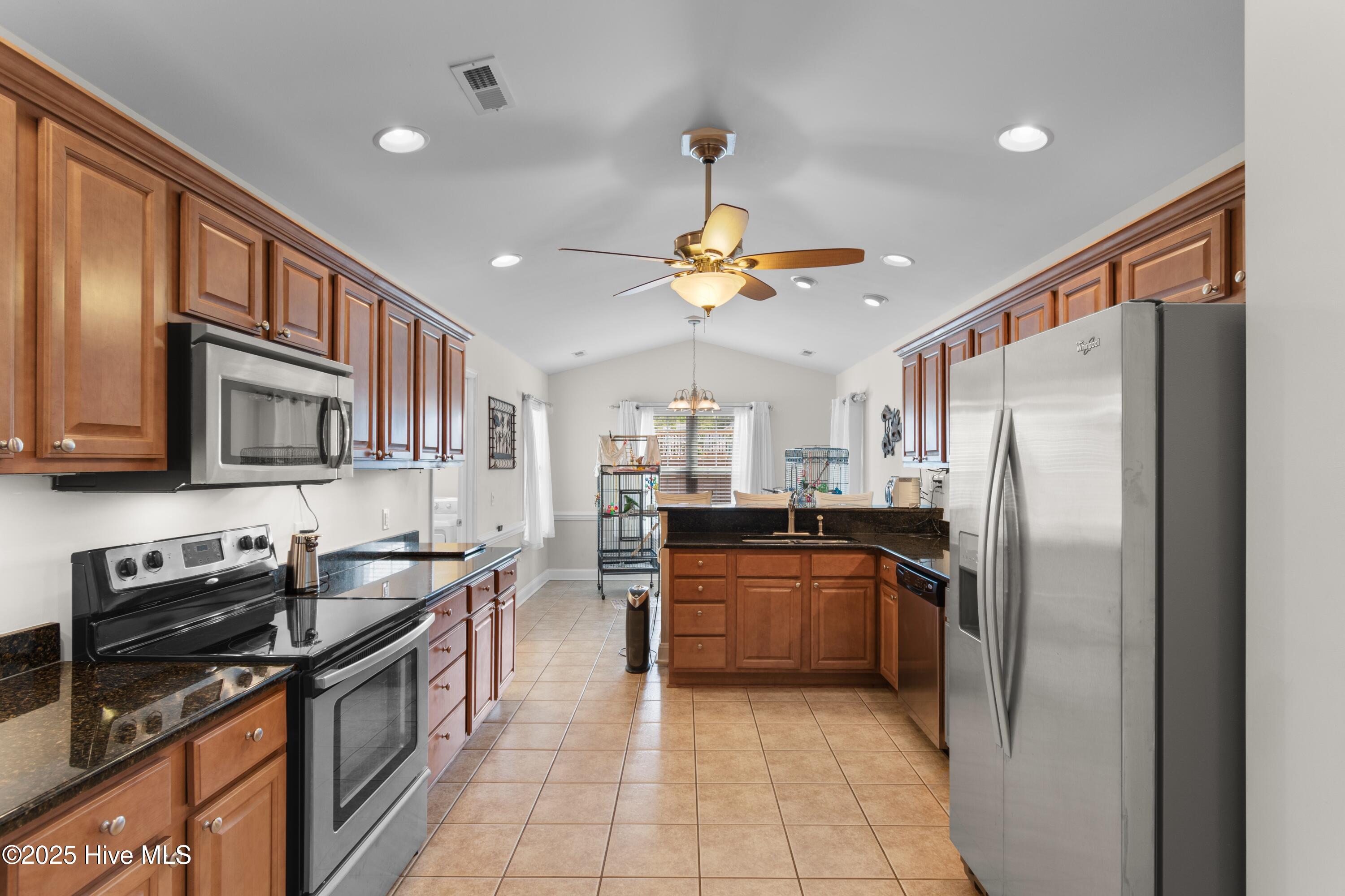 1674 Beach Drive Property Photo 10
