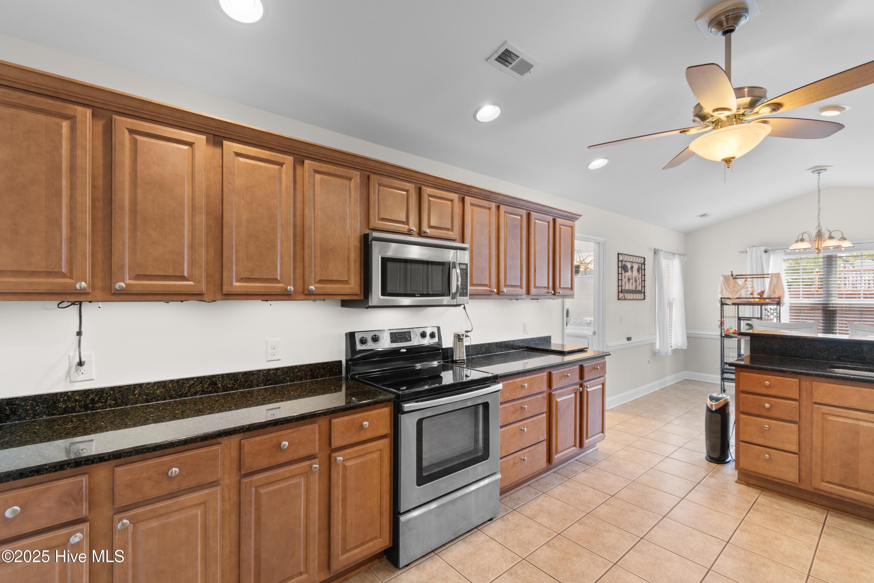 1674 Beach Drive Property Photo 11