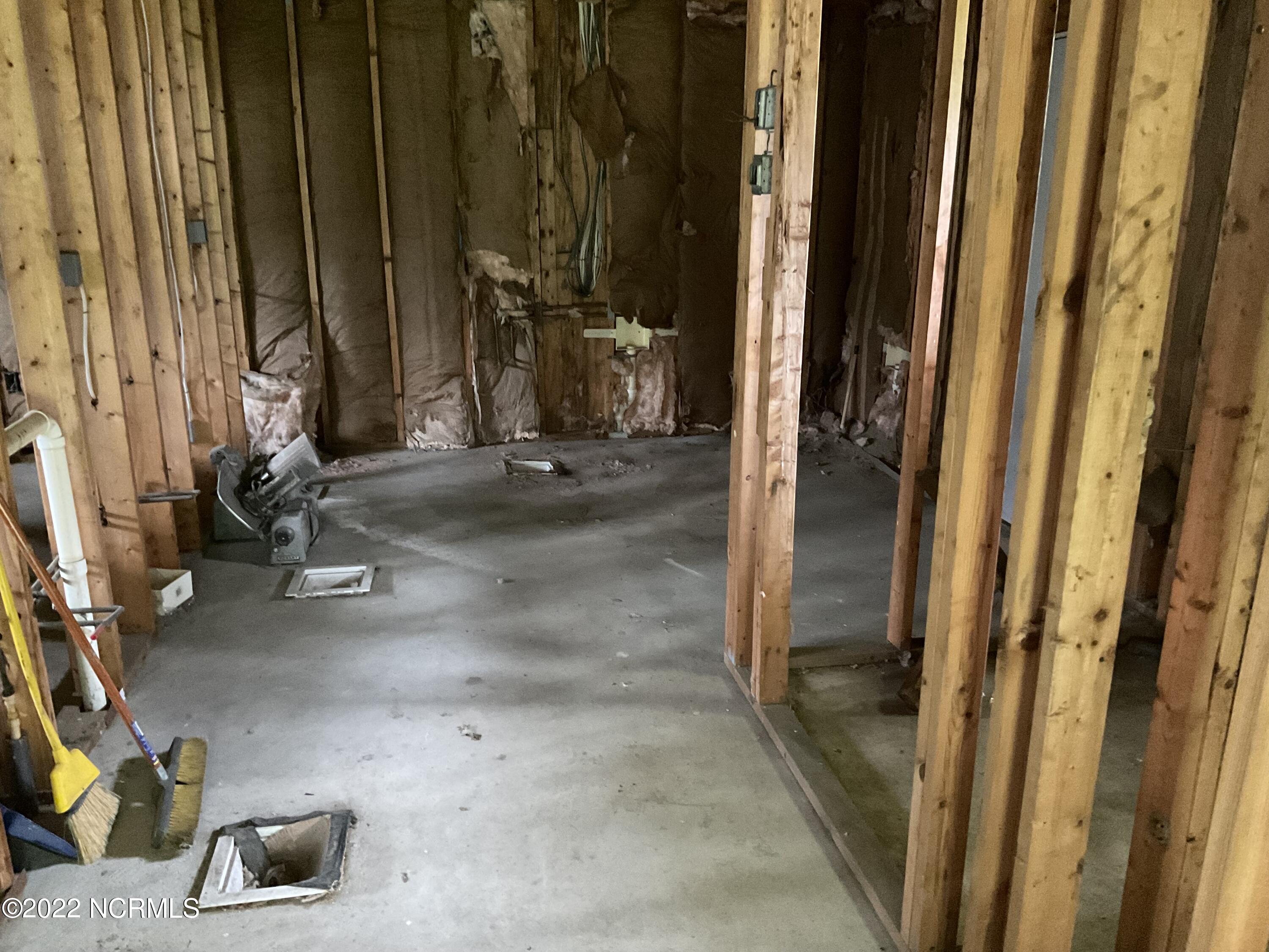 3110 Princess Pl Drive Property Photo 4