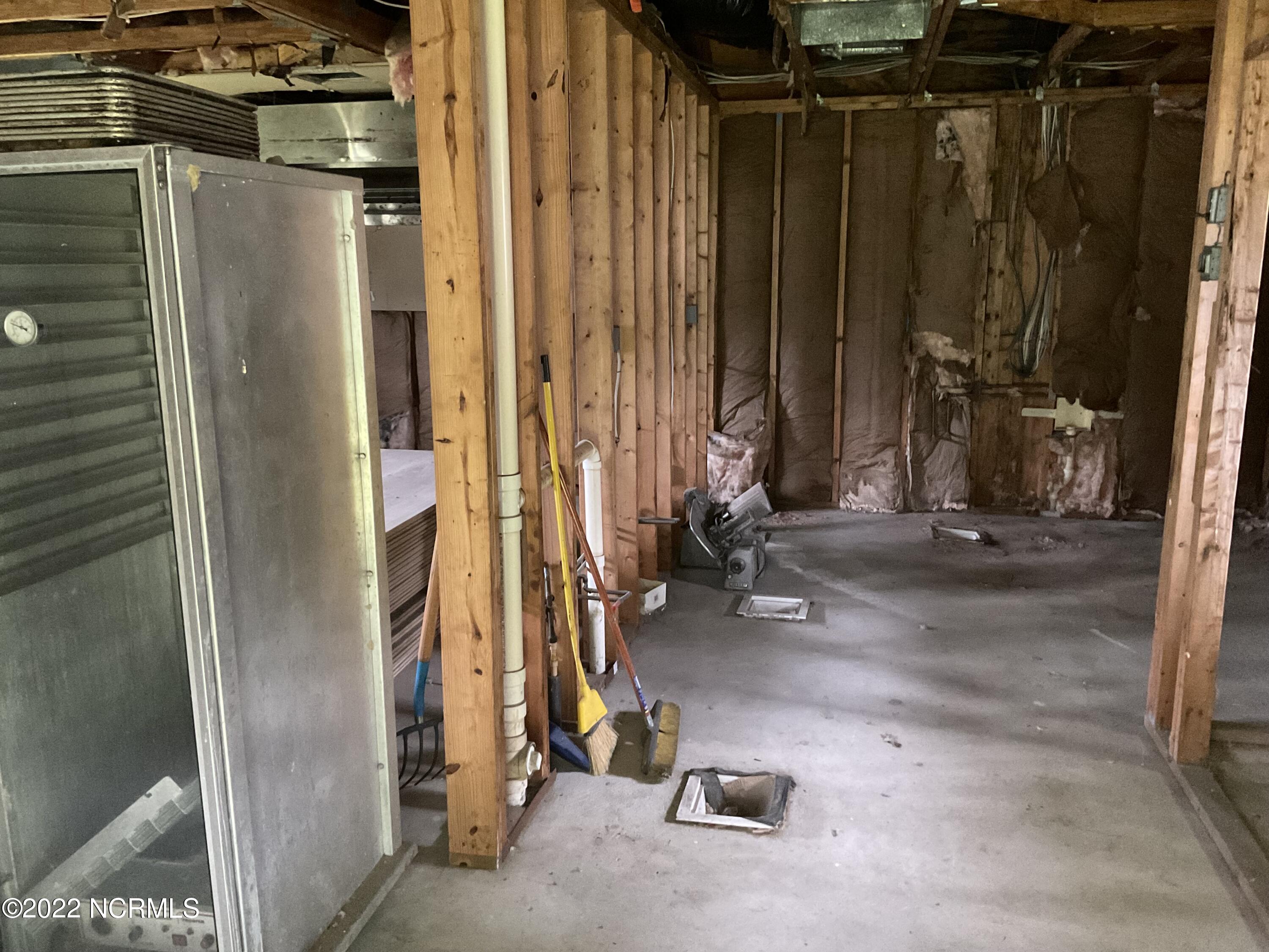 3110 Princess Pl Drive Property Photo 5