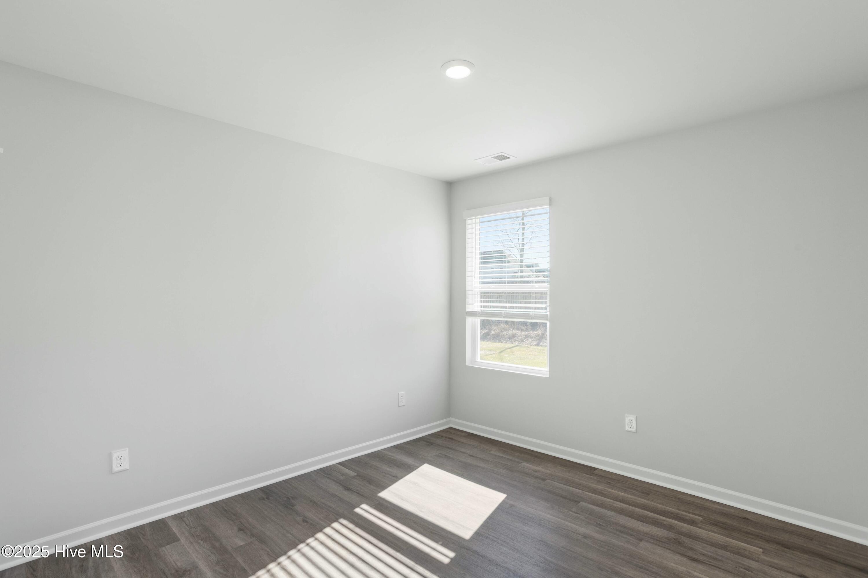 515 Sandy Hollow Drive Property Photo 15
