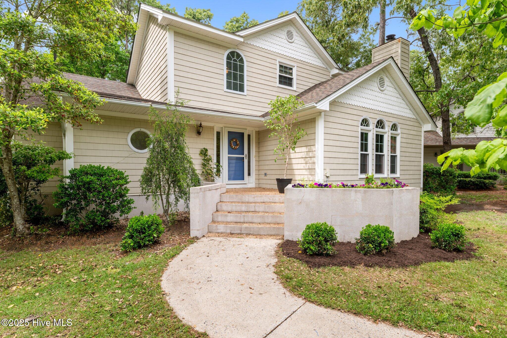 1004 Victoria Way Property Photo