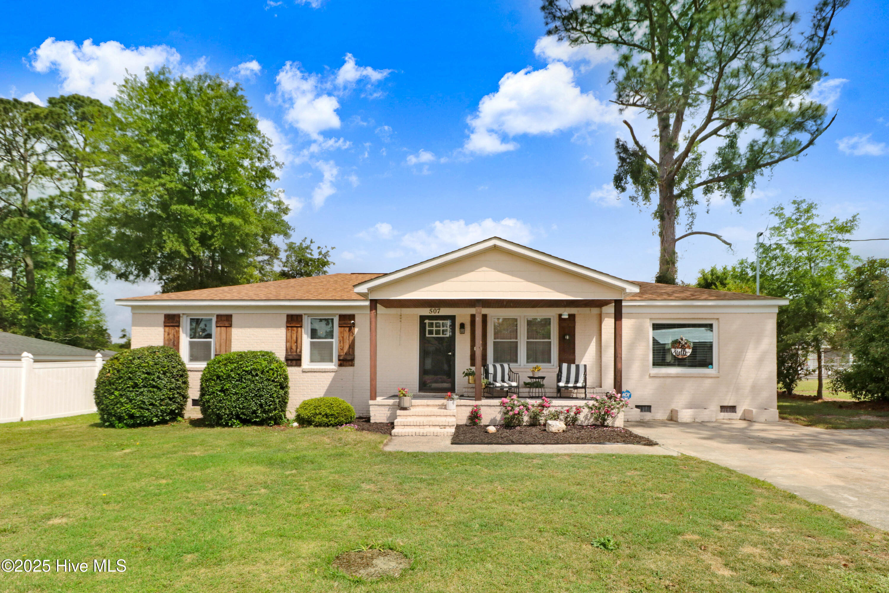 507 King Drive Property Photo
