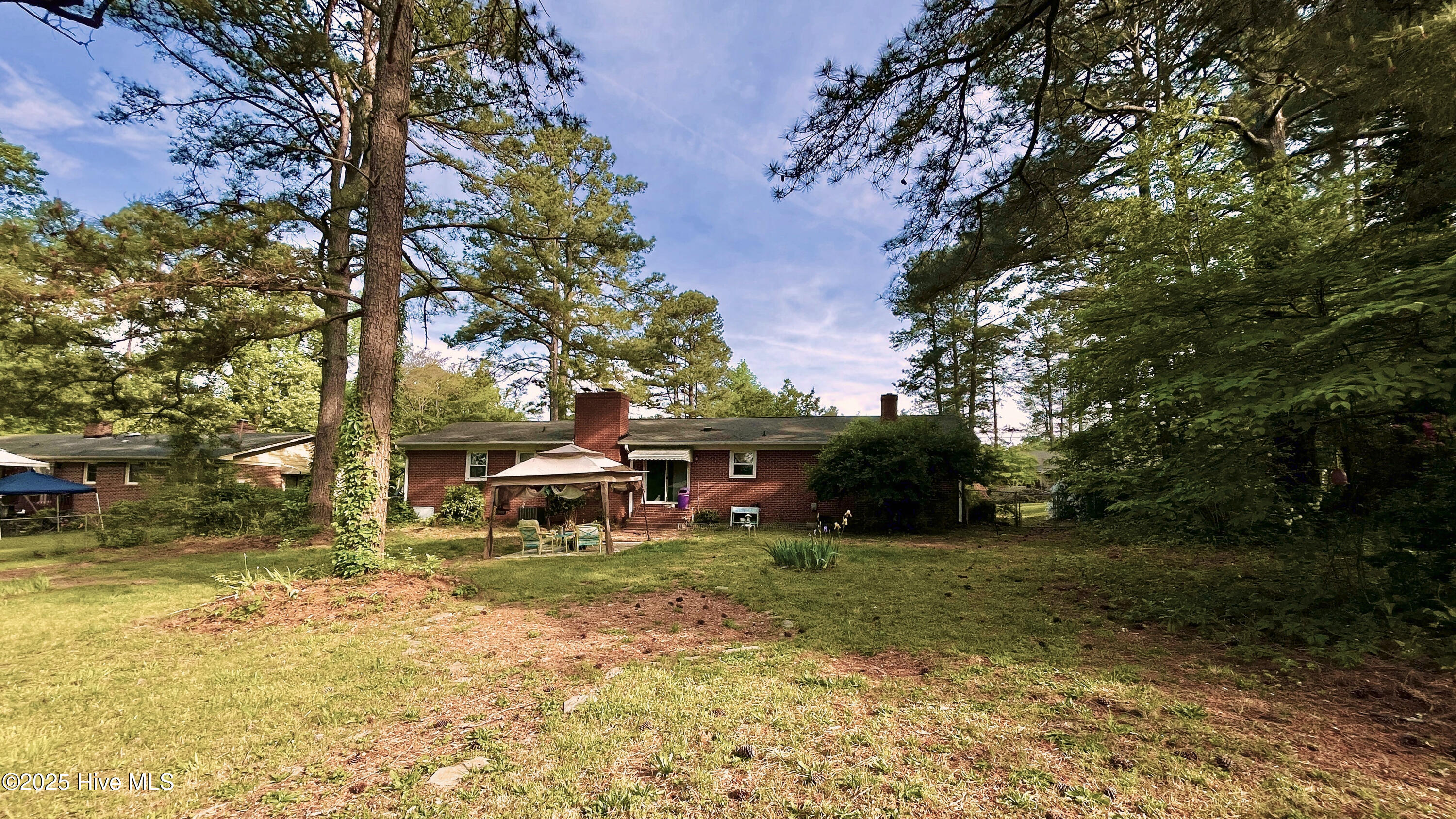 109 Edgewood Drive Property Photo 9