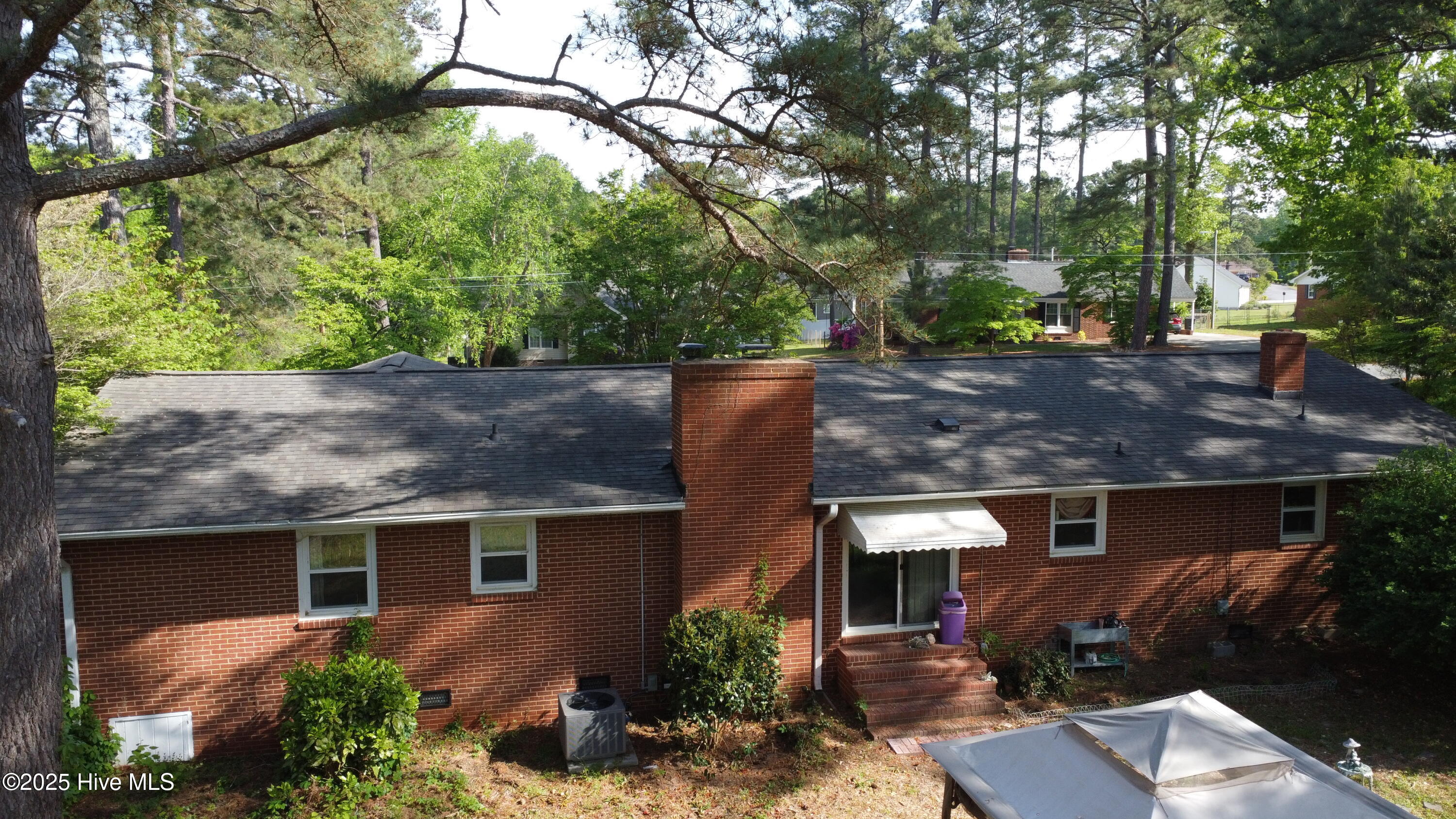109 Edgewood Drive Property Photo 10