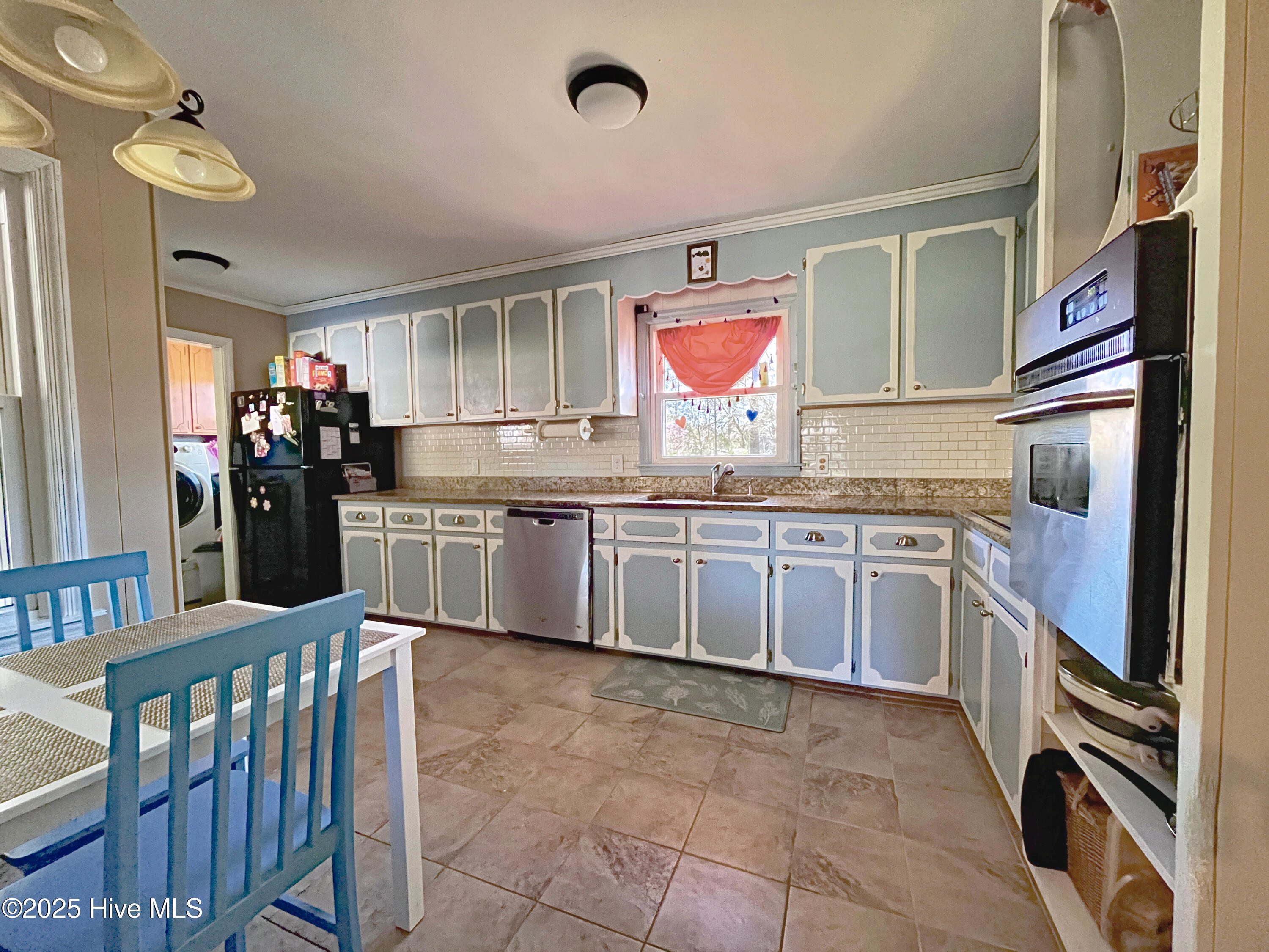 109 Edgewood Drive Property Photo 17