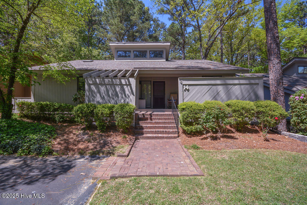 14 Village By The Lake Lane Property Photo