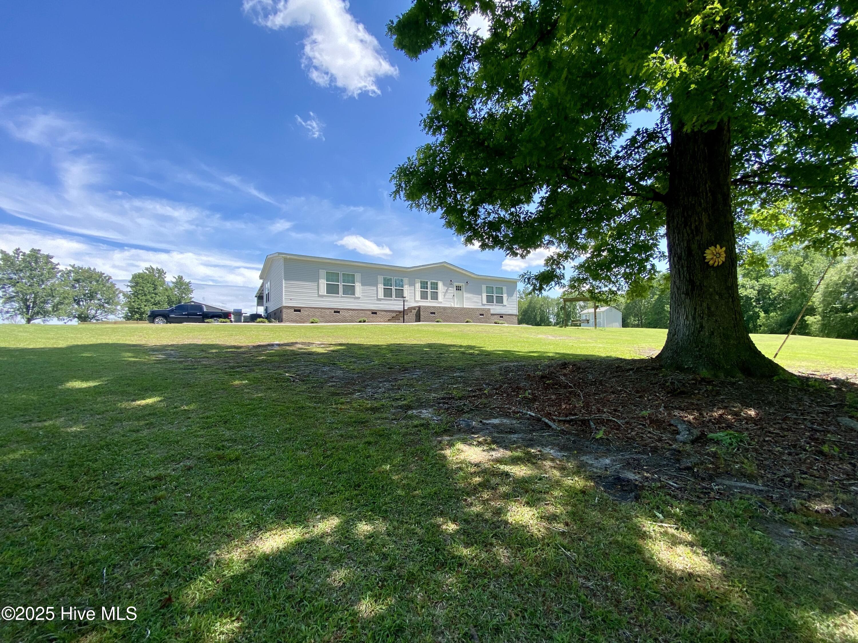 Wayne County Real Estate Listings Main Image