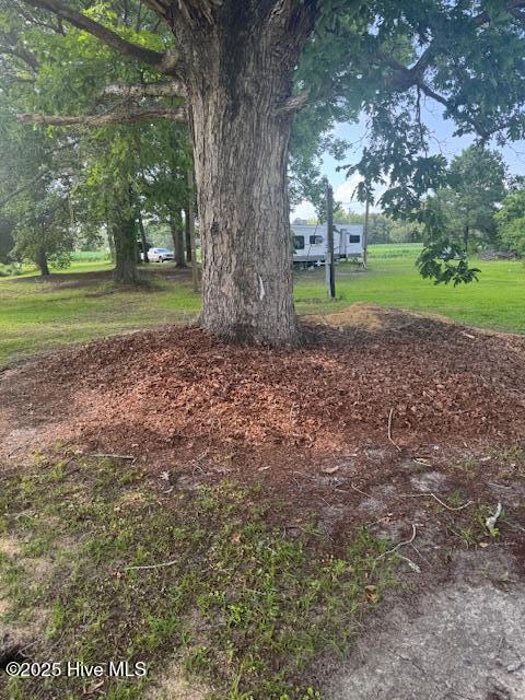 6320 River Road Property Photo 3