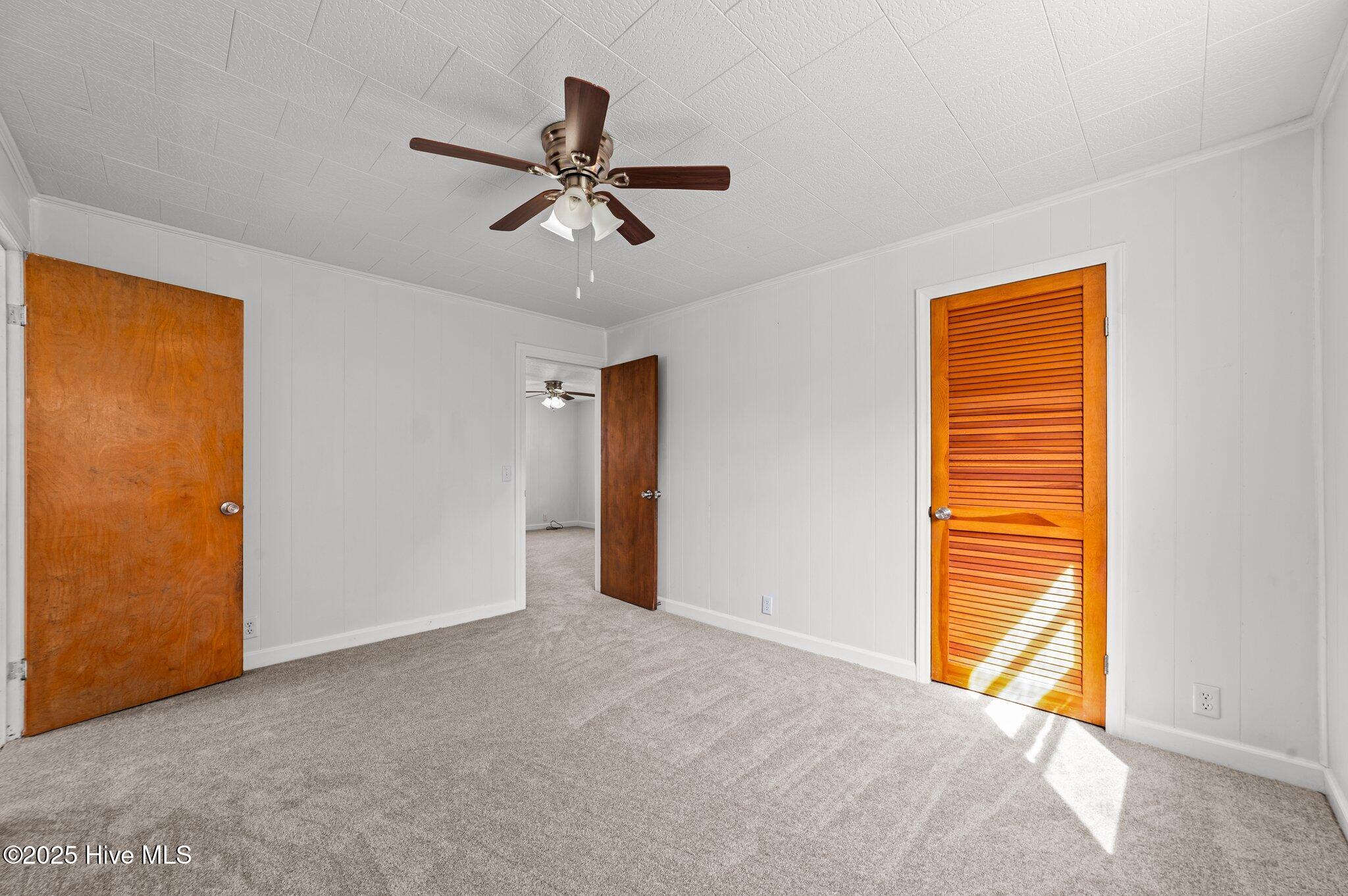 480 Croatan Street Property Photo 14