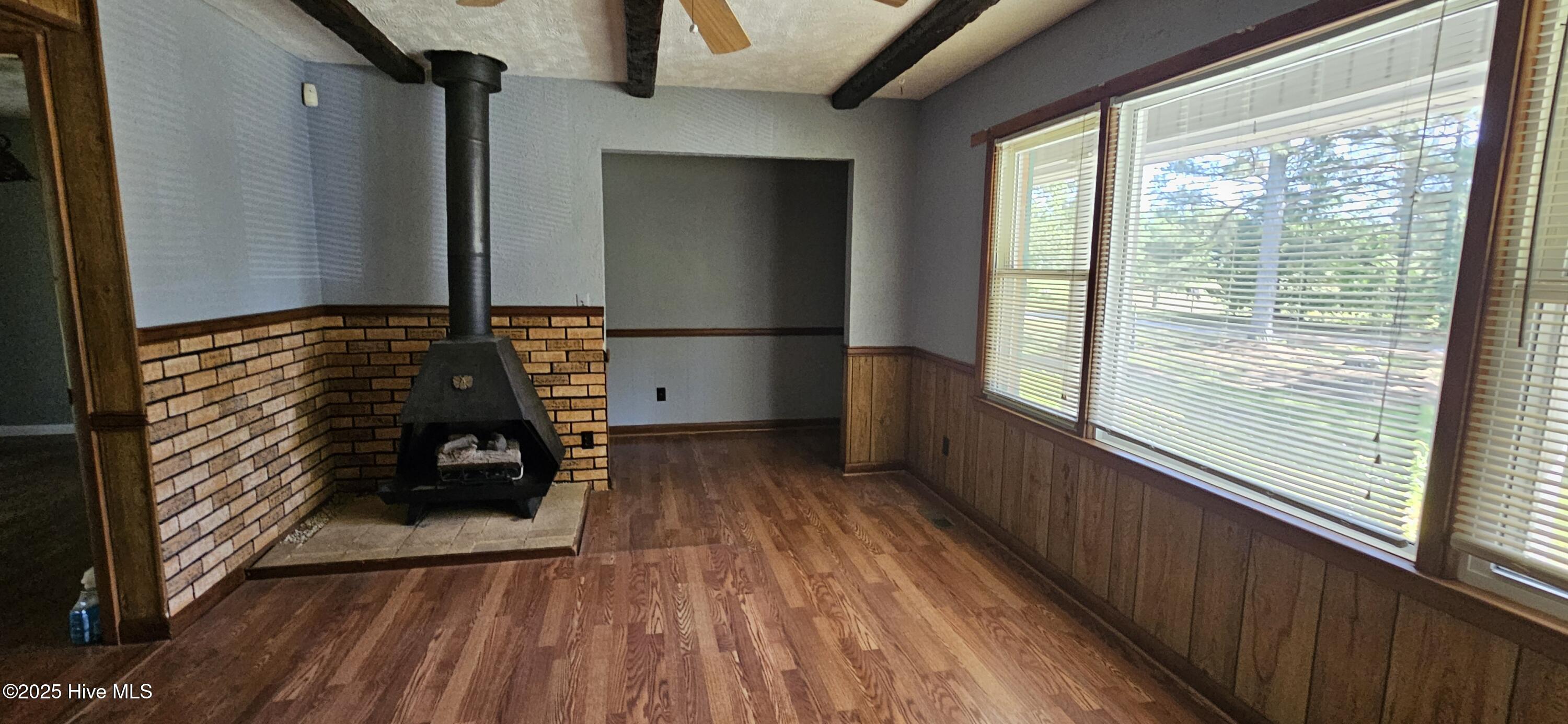 809 N Broad Street Property Photo 6