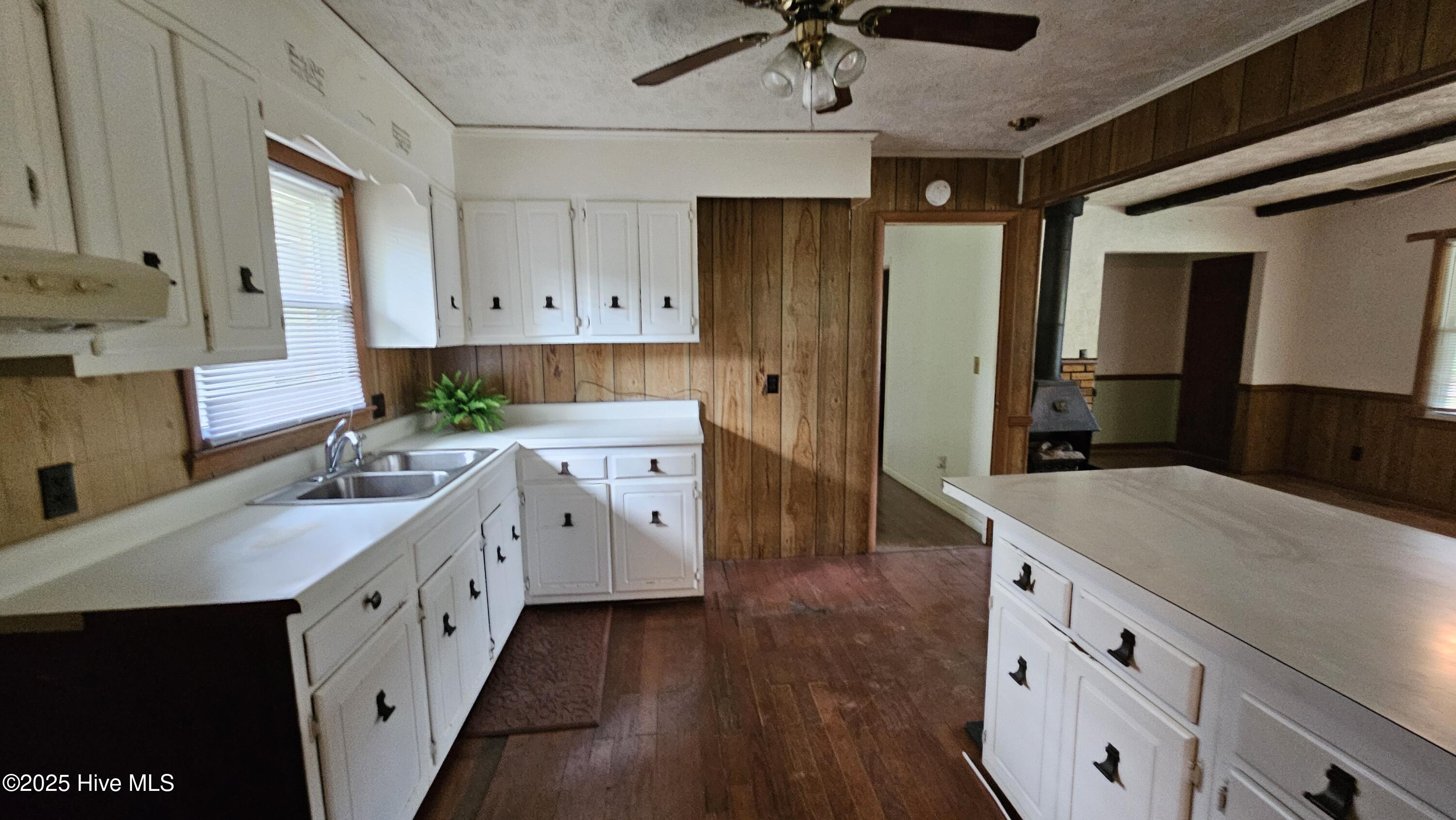 809 N Broad Street Property Photo 7