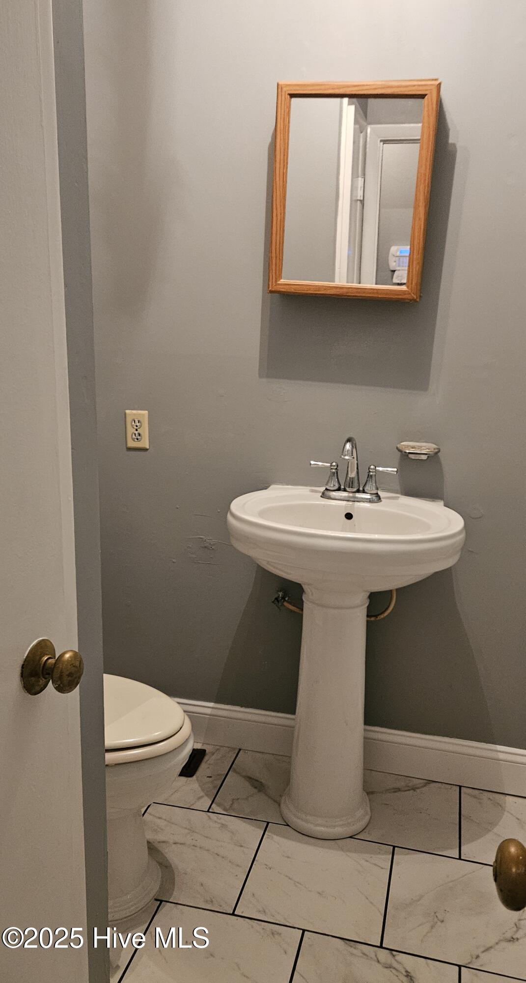 809 N Broad Street Property Photo 10