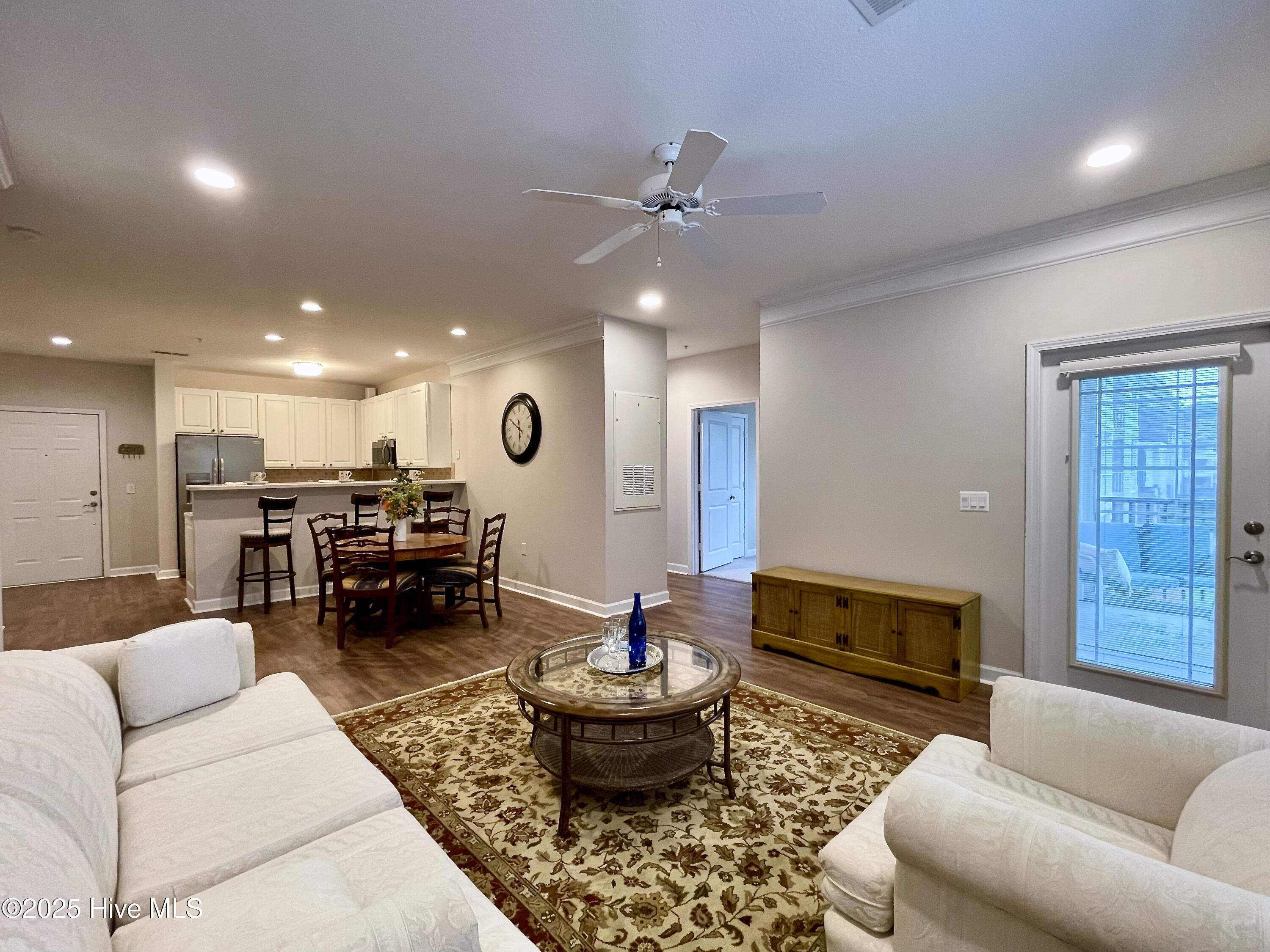 290 Woodlands Way Unit 10 Property Photo 6