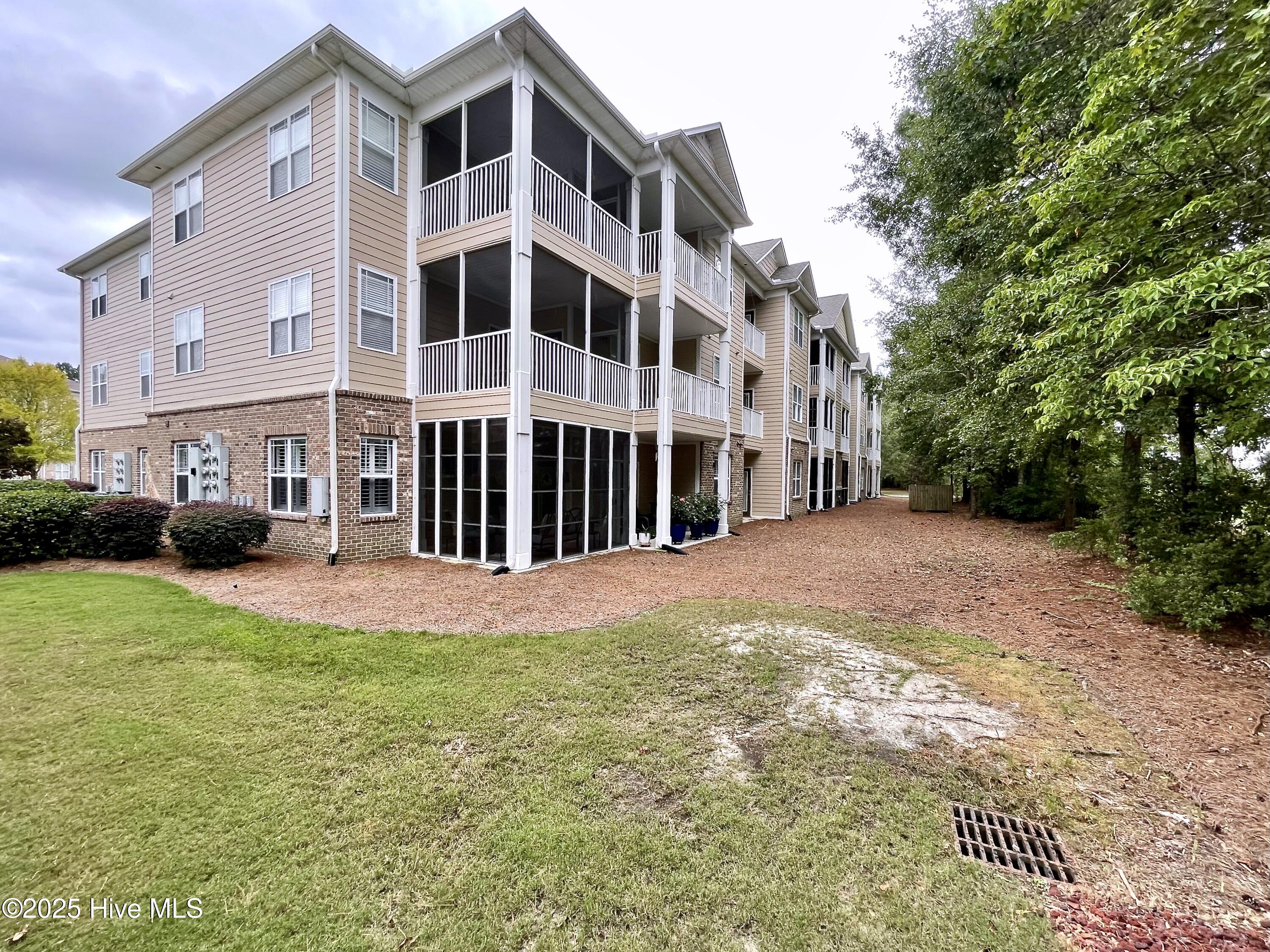 290 Woodlands Way Unit 10 Property Photo 36