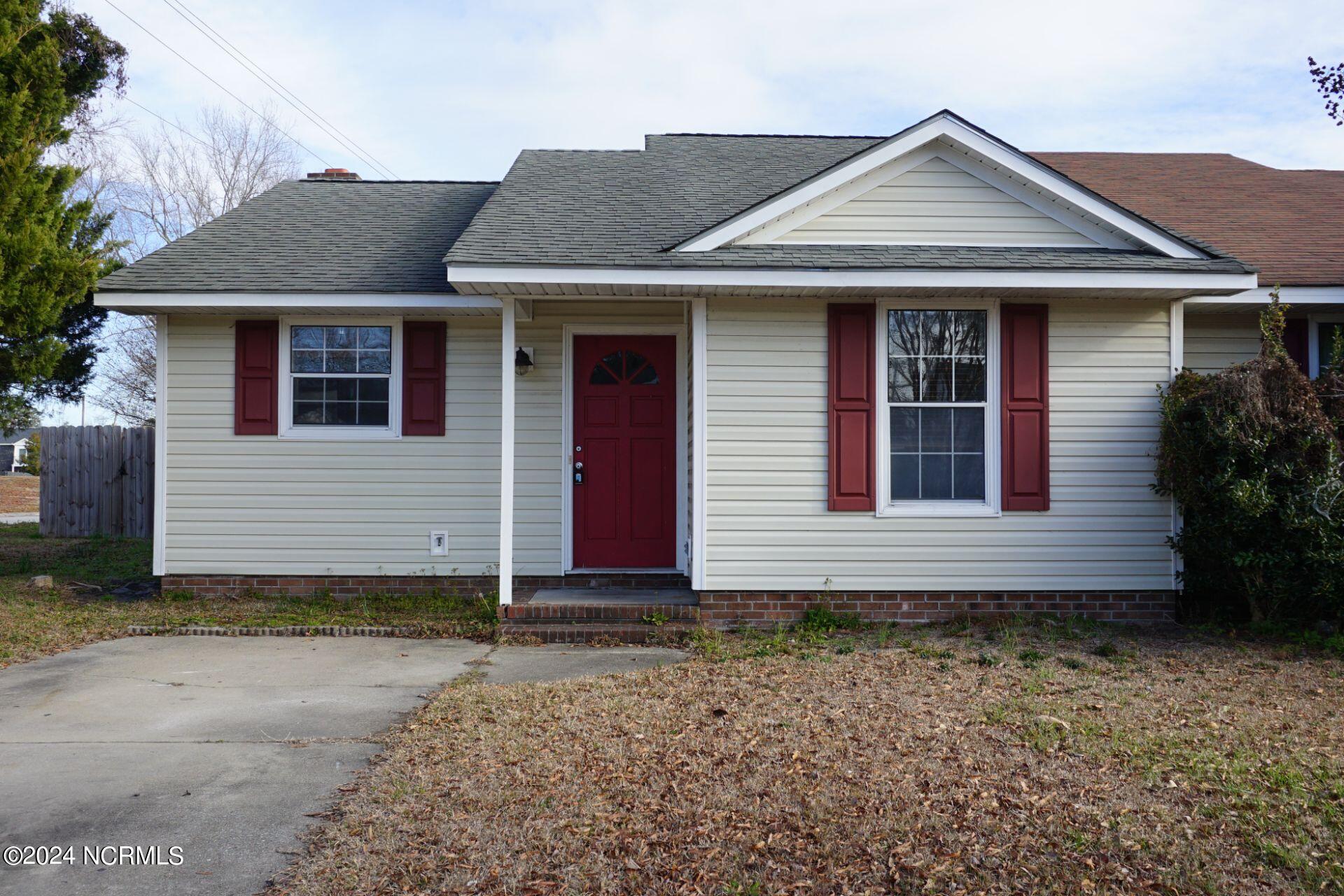 101 Creekview Drive Property Photo