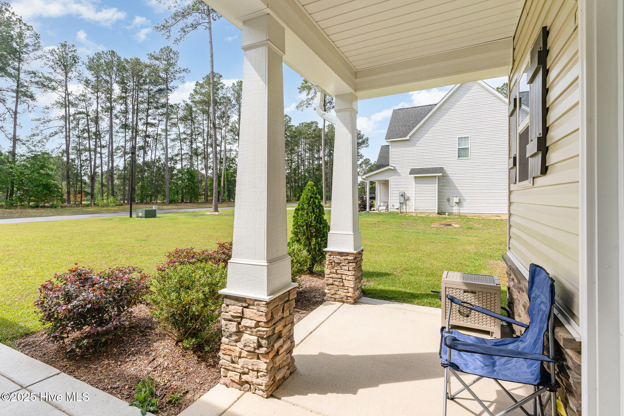 105 Forest Wood Drive Property Photo 5