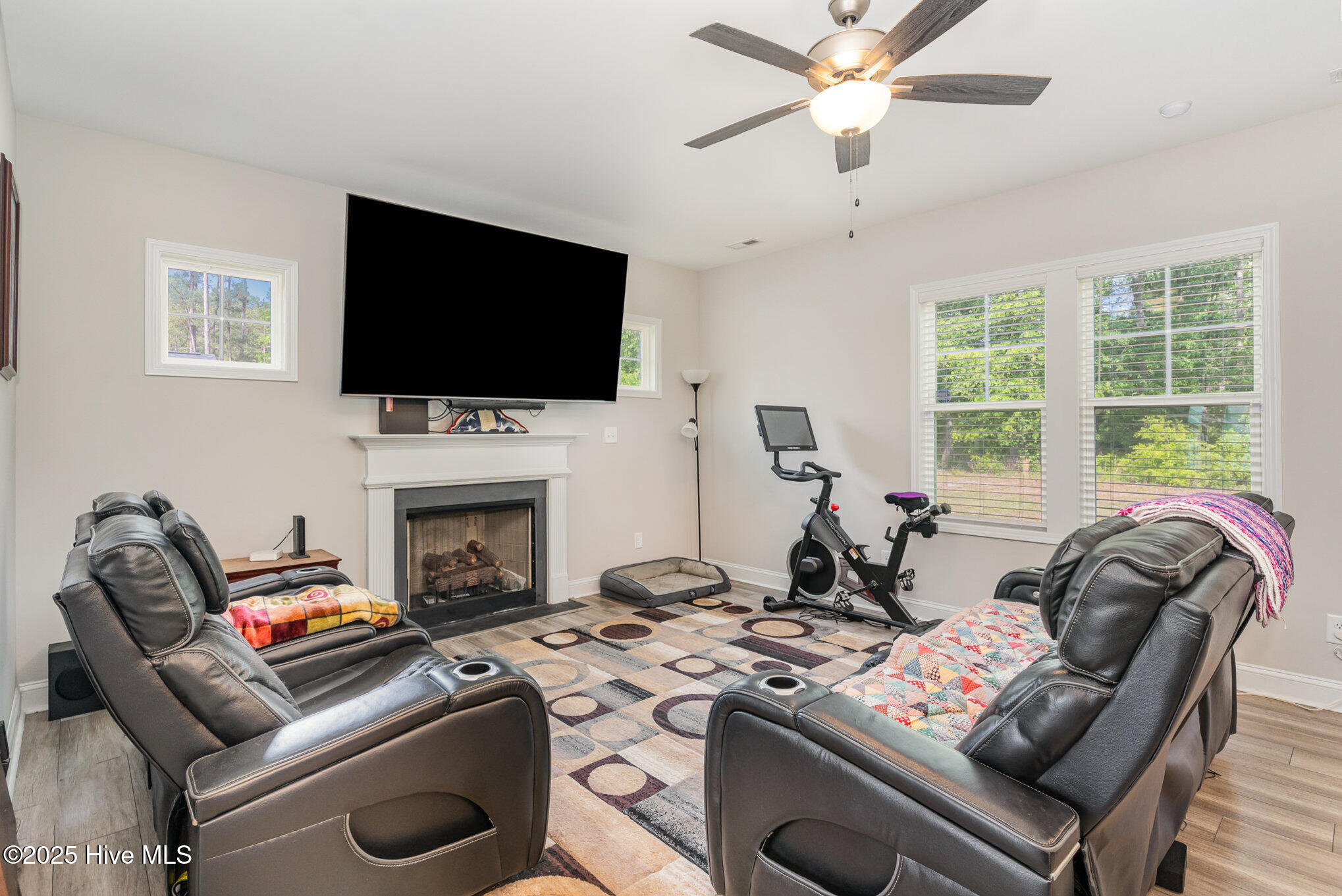 105 Forest Wood Drive Property Photo 7