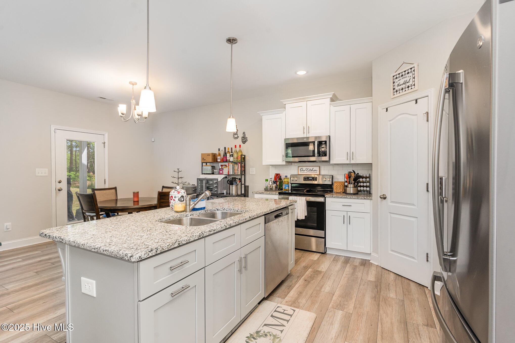 105 Forest Wood Drive Property Photo 14