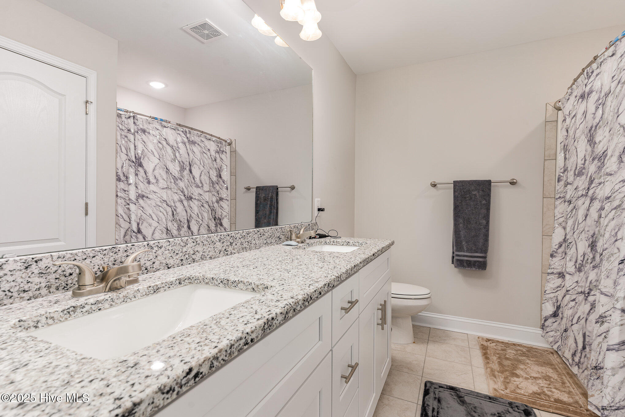 105 Forest Wood Drive Property Photo 24