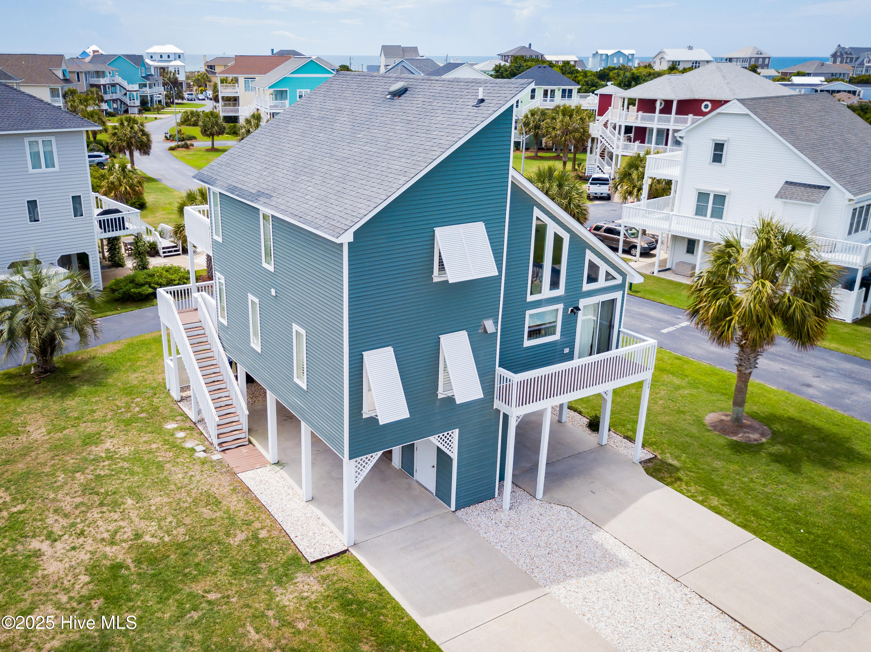 109 Island Quay Court Property Photo