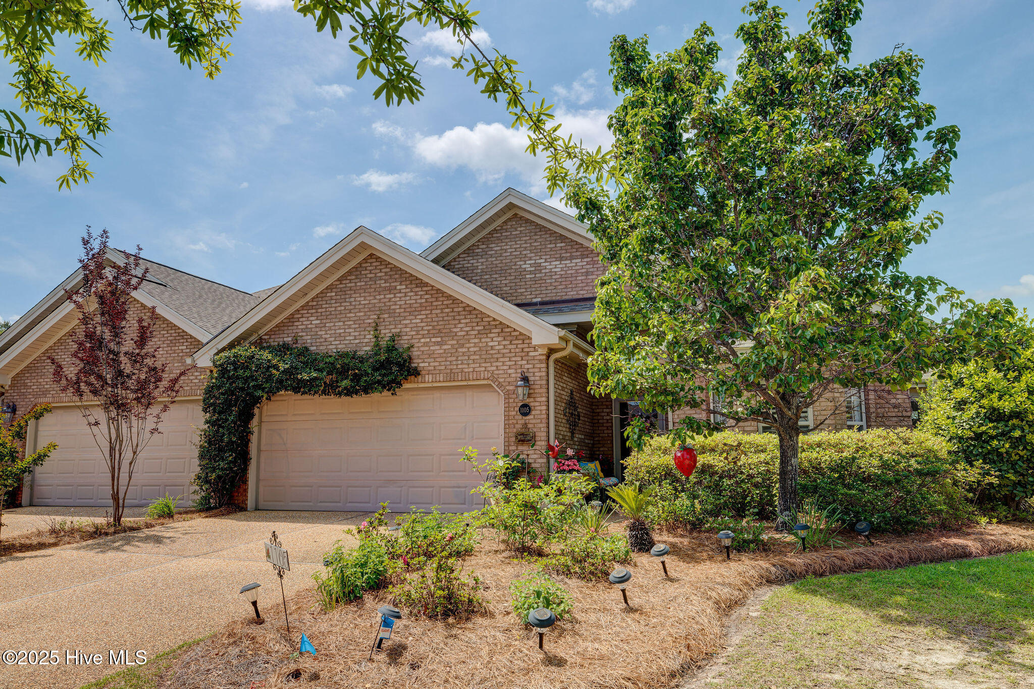 1105 Avebury Court Property Photo 1