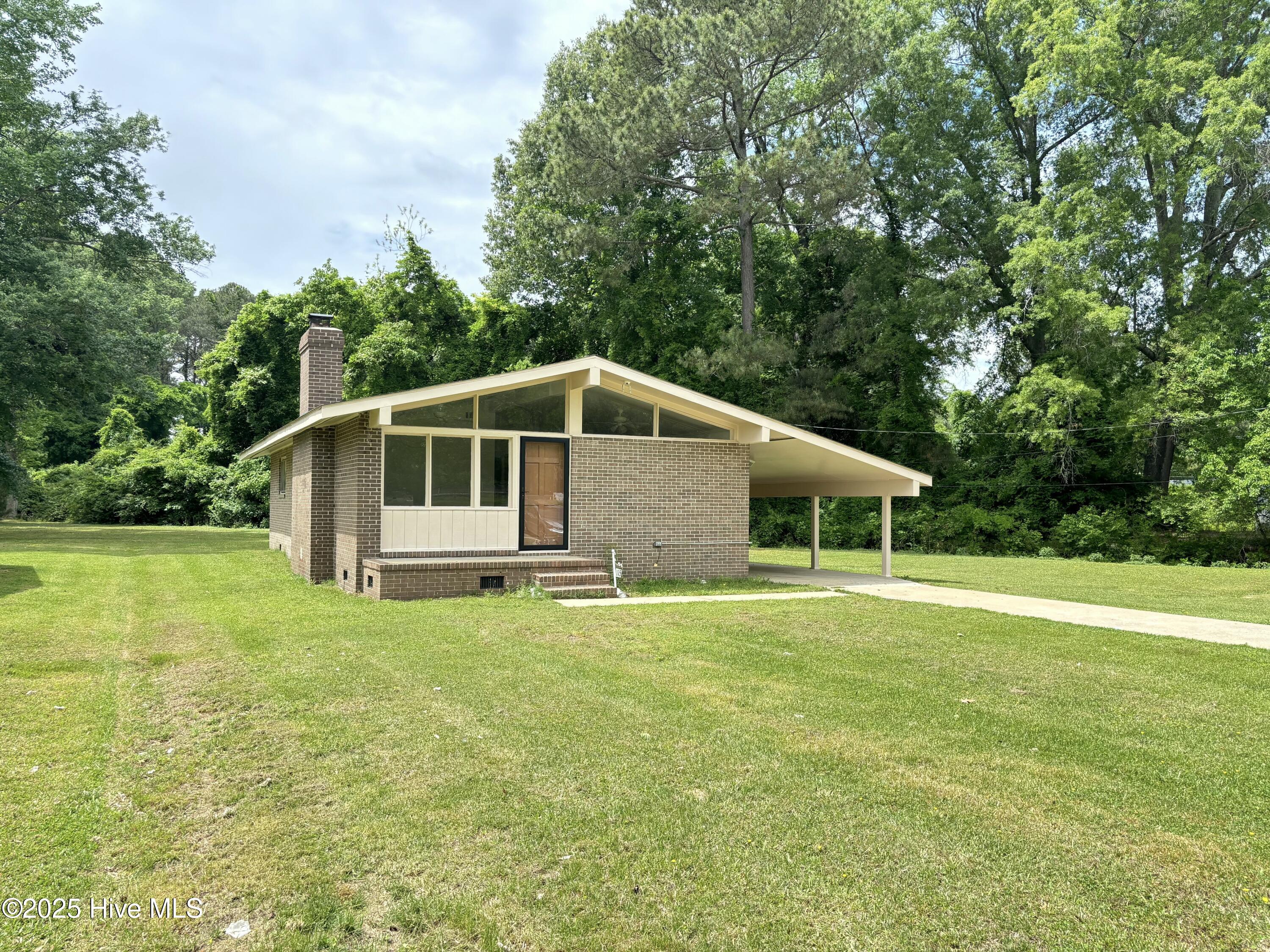 115 Cherry Street Property Photo