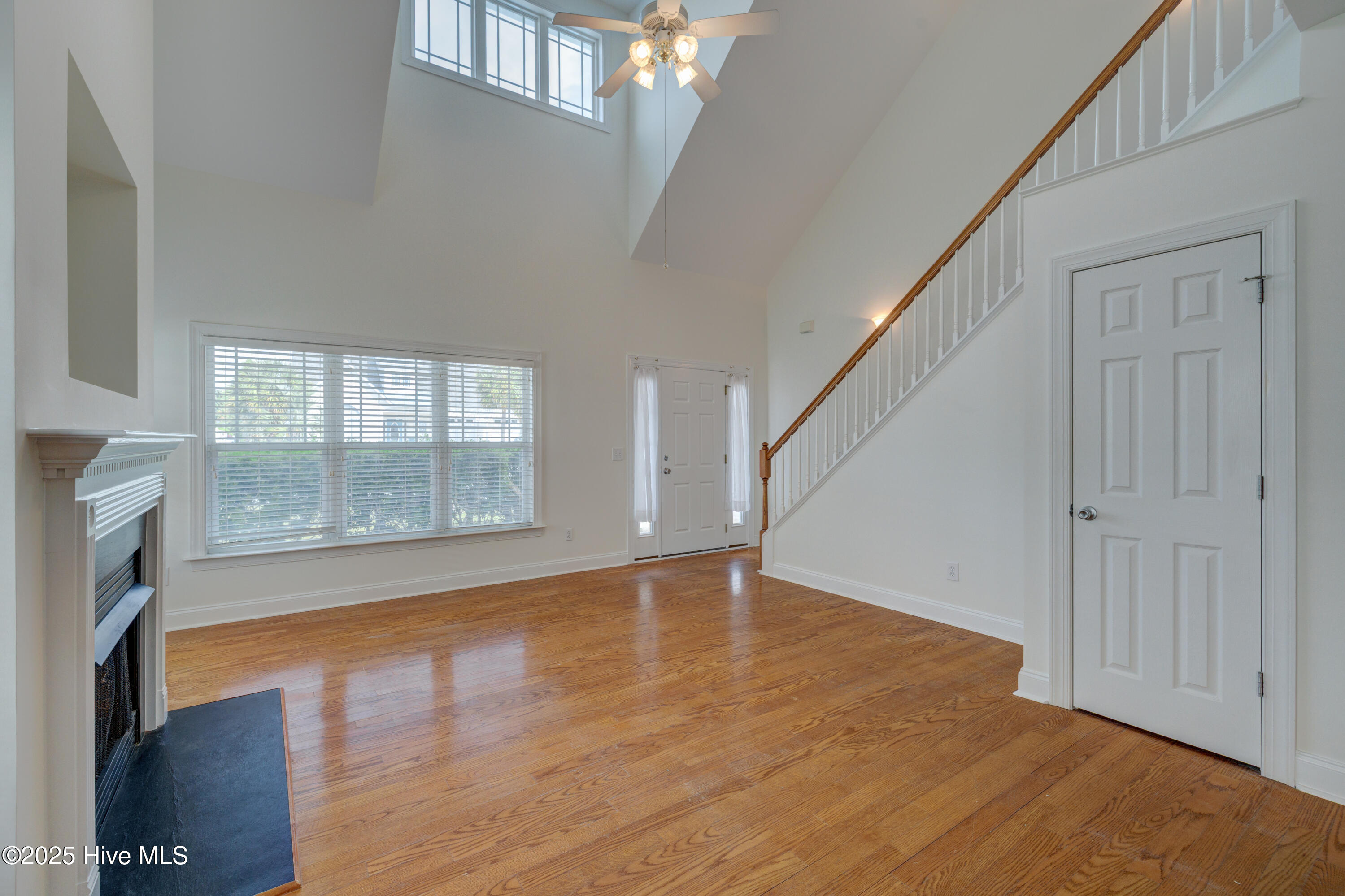 104 Phoebee Court Property Photo 6