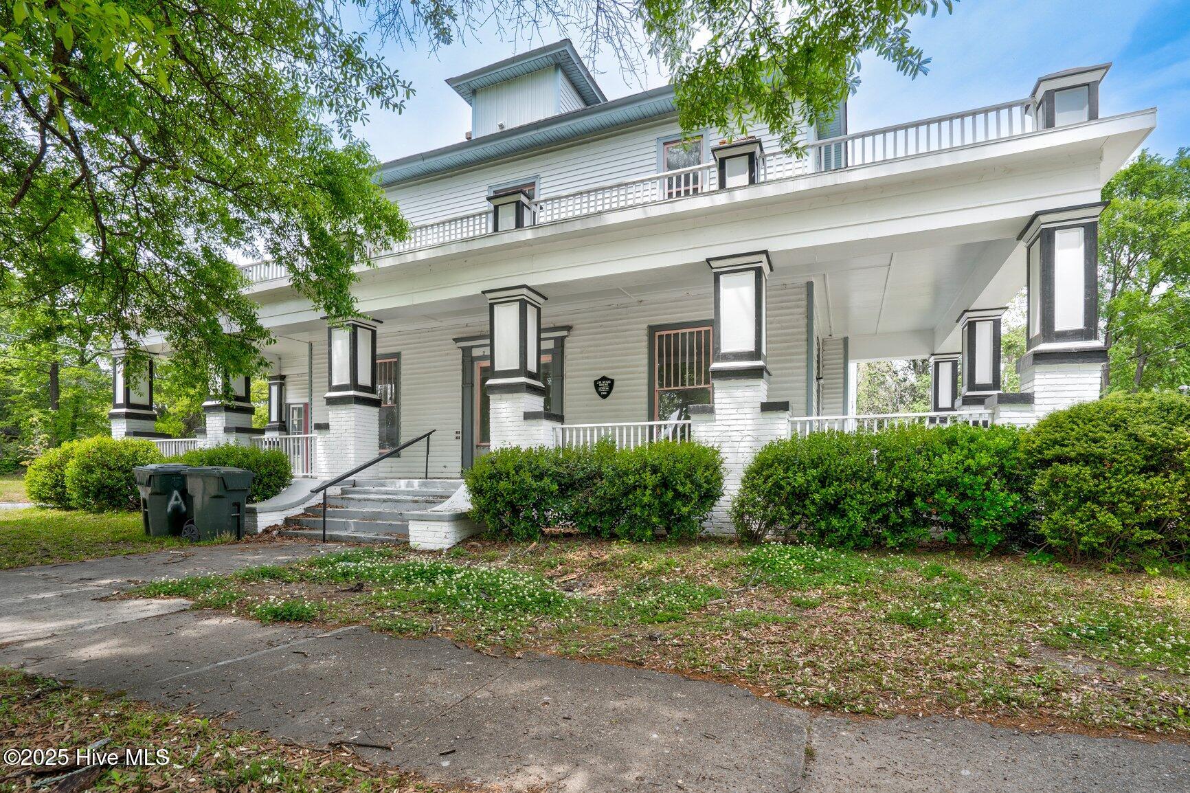 206 Park Avenue Property Photo 1