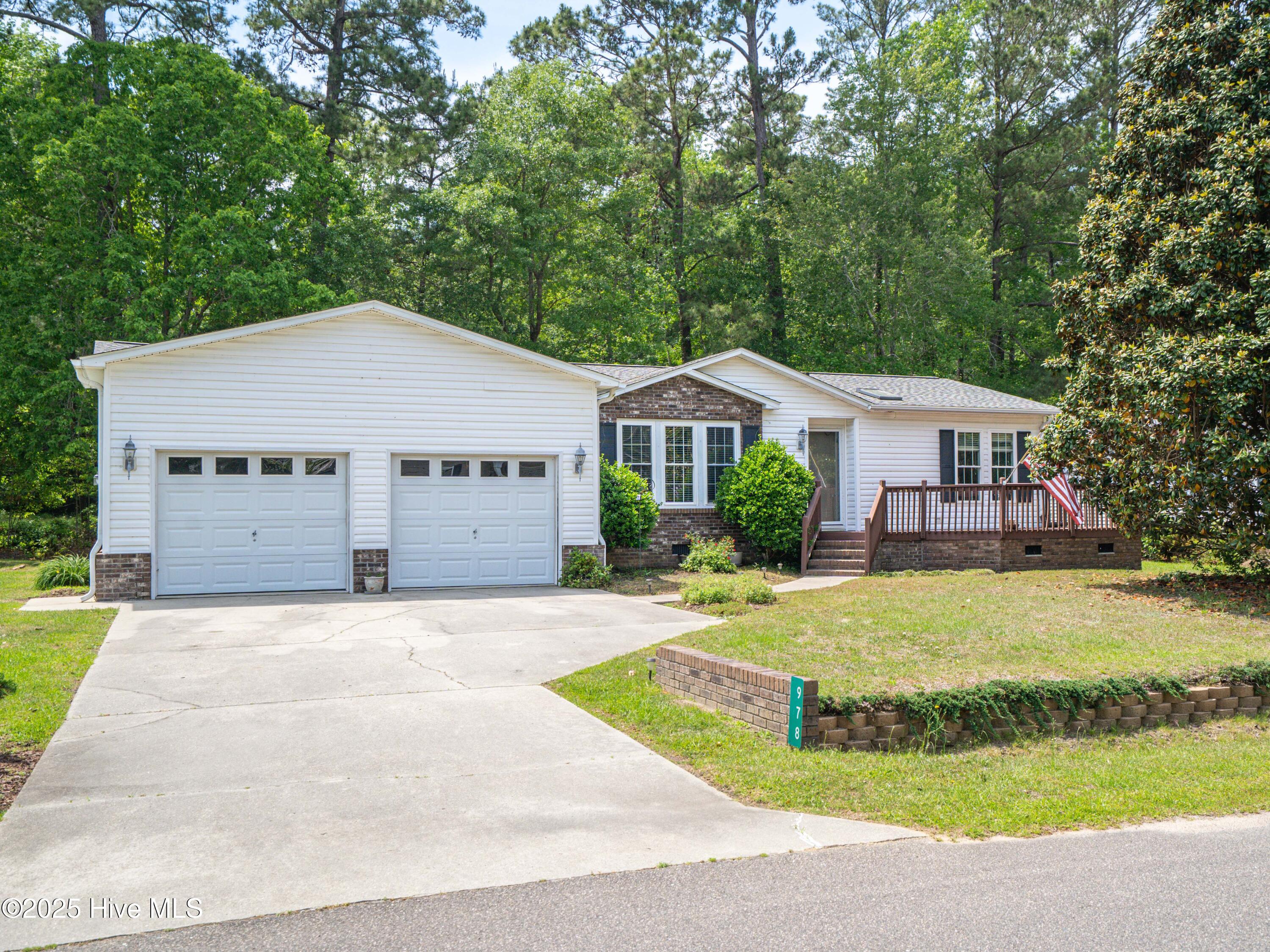 978 Palmer Drive Property Photo