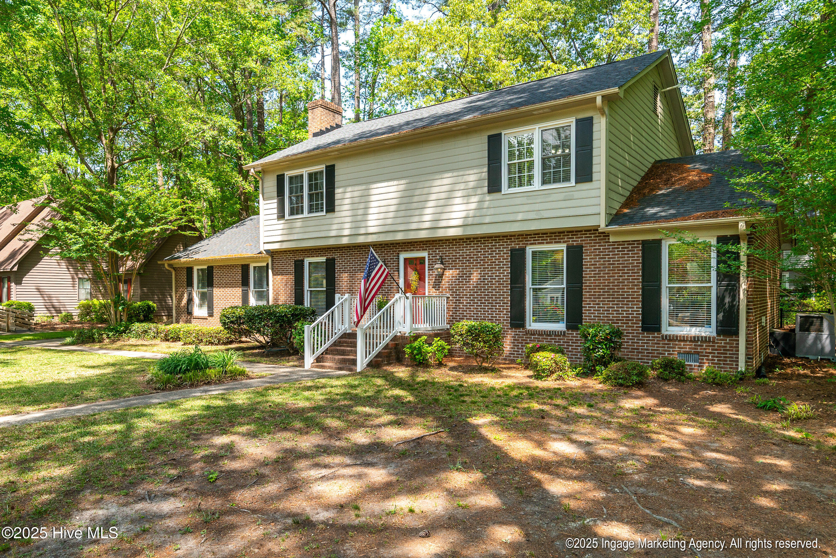 115 Antler Road Property Photo 2