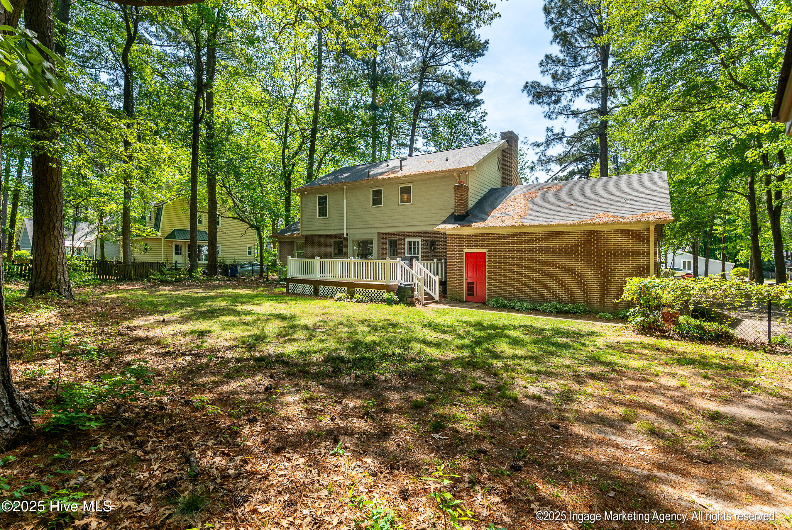 115 Antler Road Property Photo 4